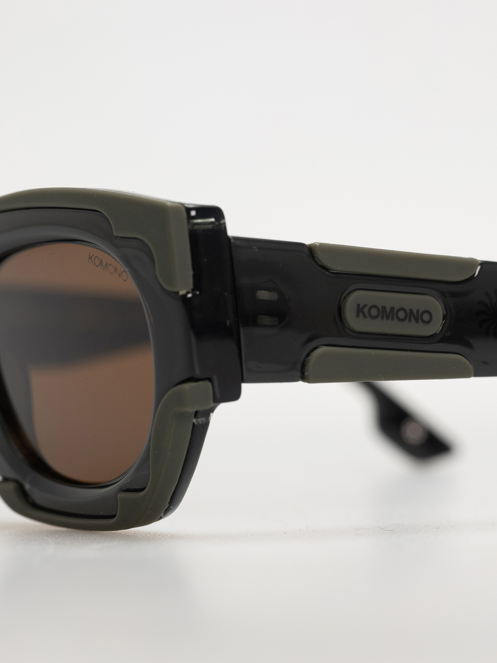 Ochelari de soare Komono Alpha Solar (dust)