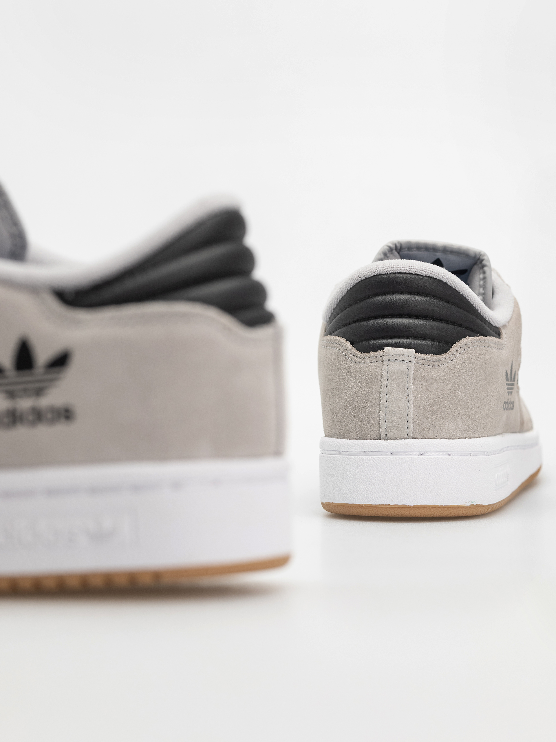 Pantofi adidas Centennial 85 Low A (gretwo/cblack/crywht)