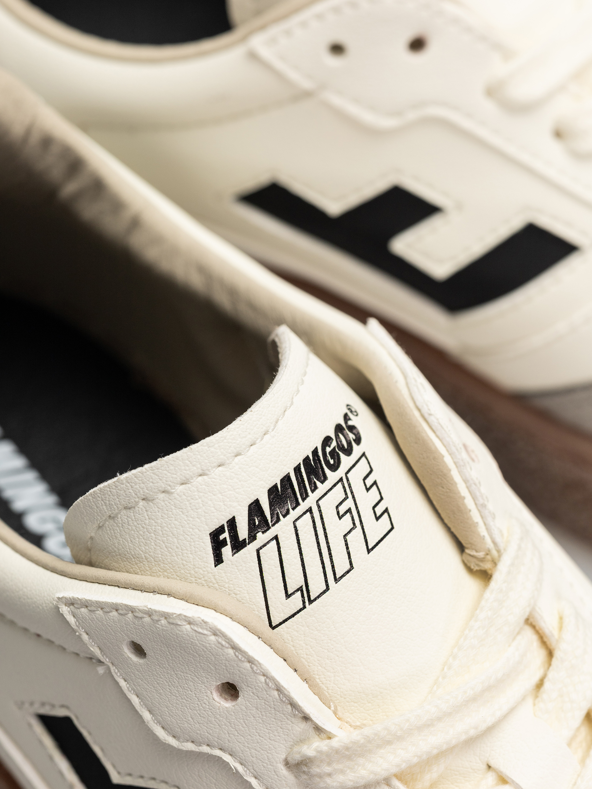 Pantofi Flamingos Life Burela Bold (black)