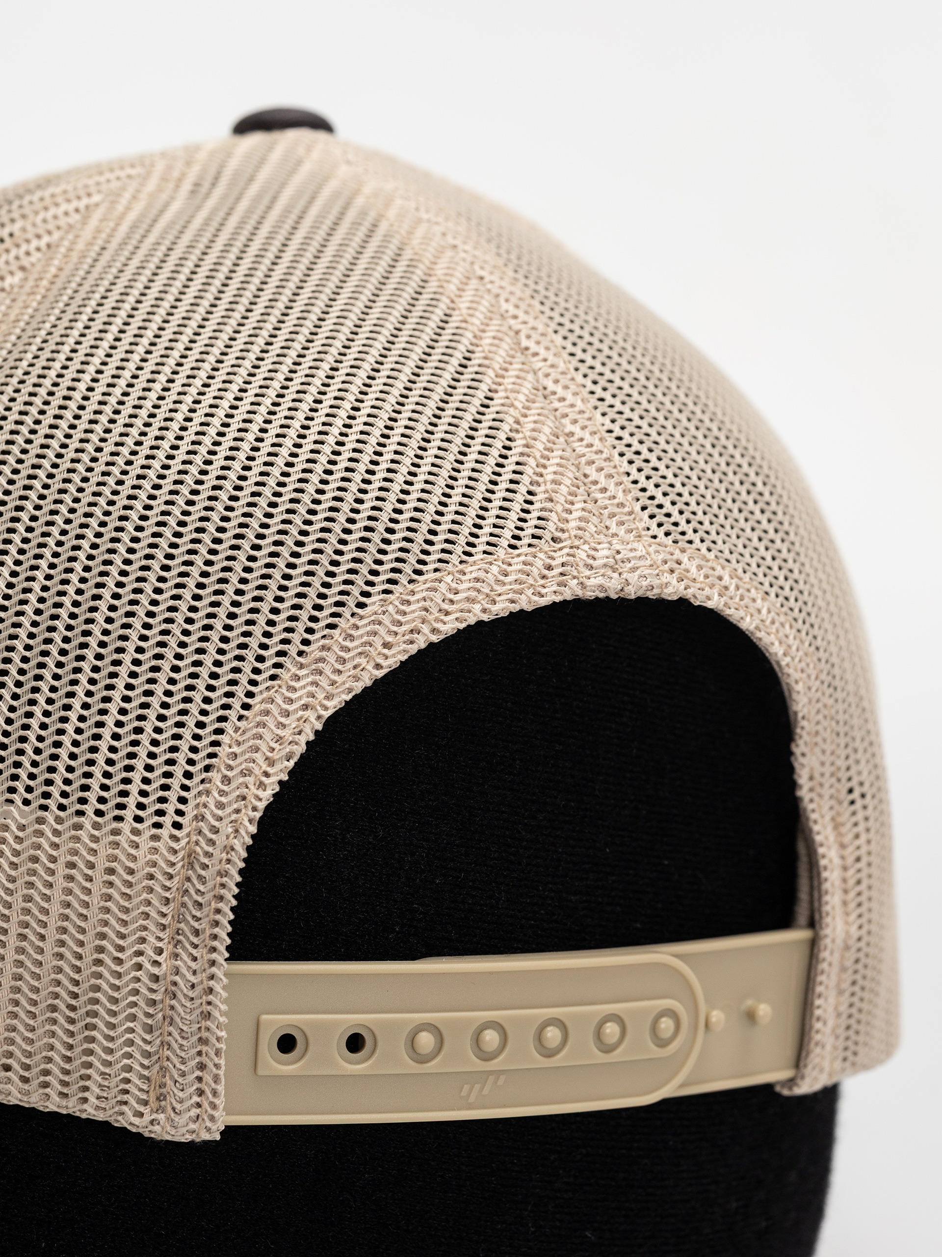 Șapcă Columbia Mesh Snap Back High (shark/dark sto)