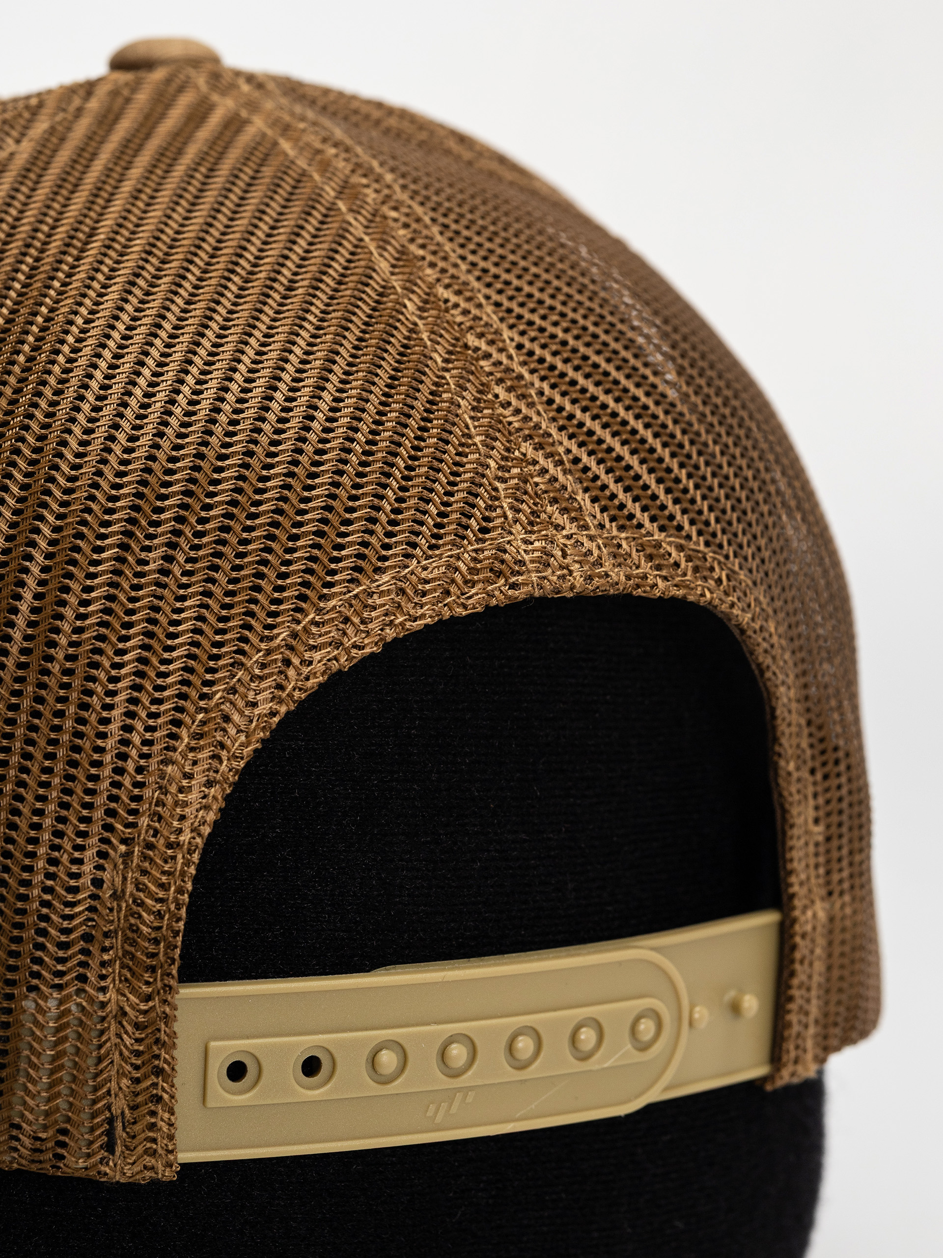 Șapcă Columbia Mesh Snap Back High (delta/shark/c)