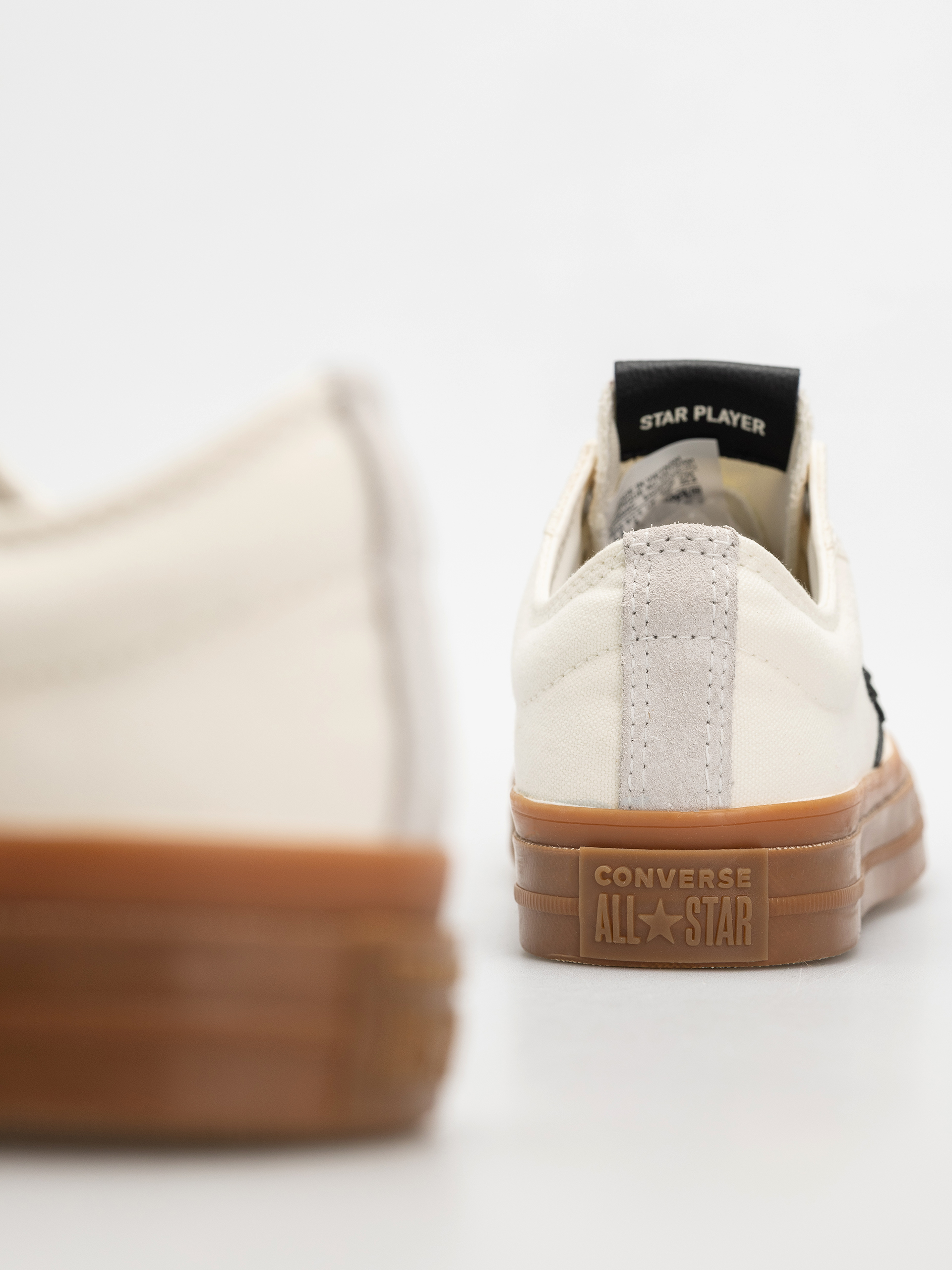 Pantofi Converse Star Player 76 Ox (egret/gum honey/black)