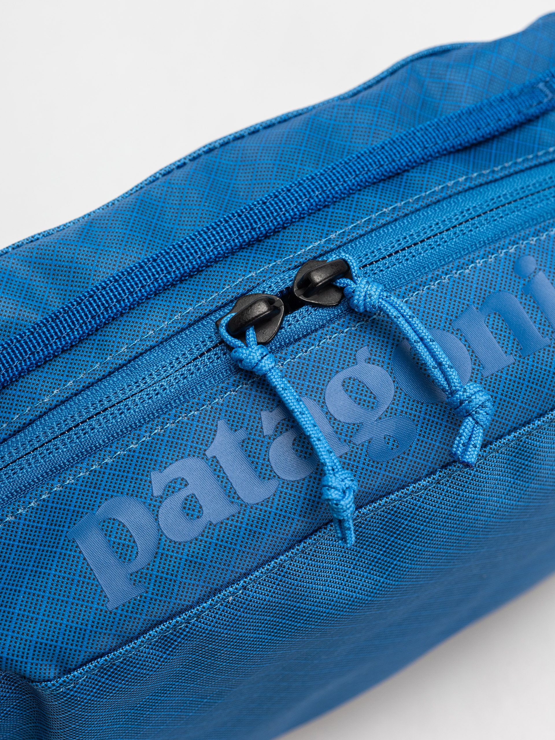 Geantă cosmetică Patagonia Black Hole Cube 3L (endless blue)