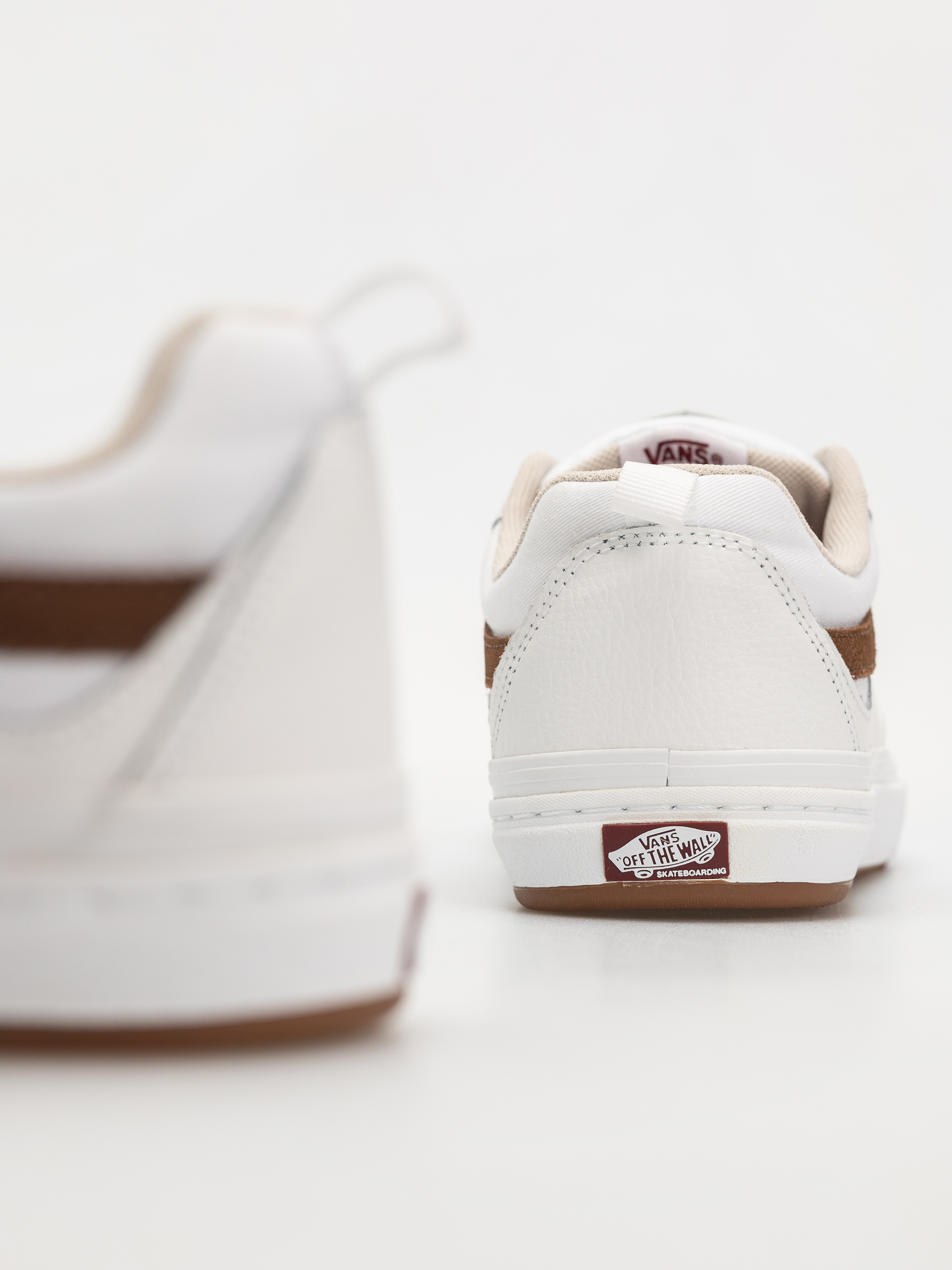 Pantofi Vans Skate Kyle Walker (leather white/red)