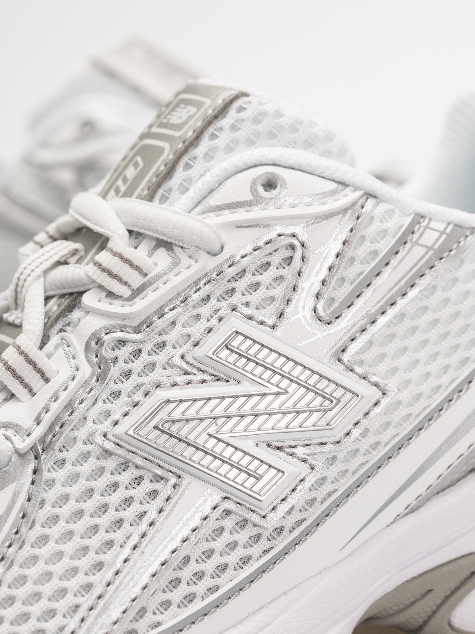 Pantofi New Balance 740 JR (white)