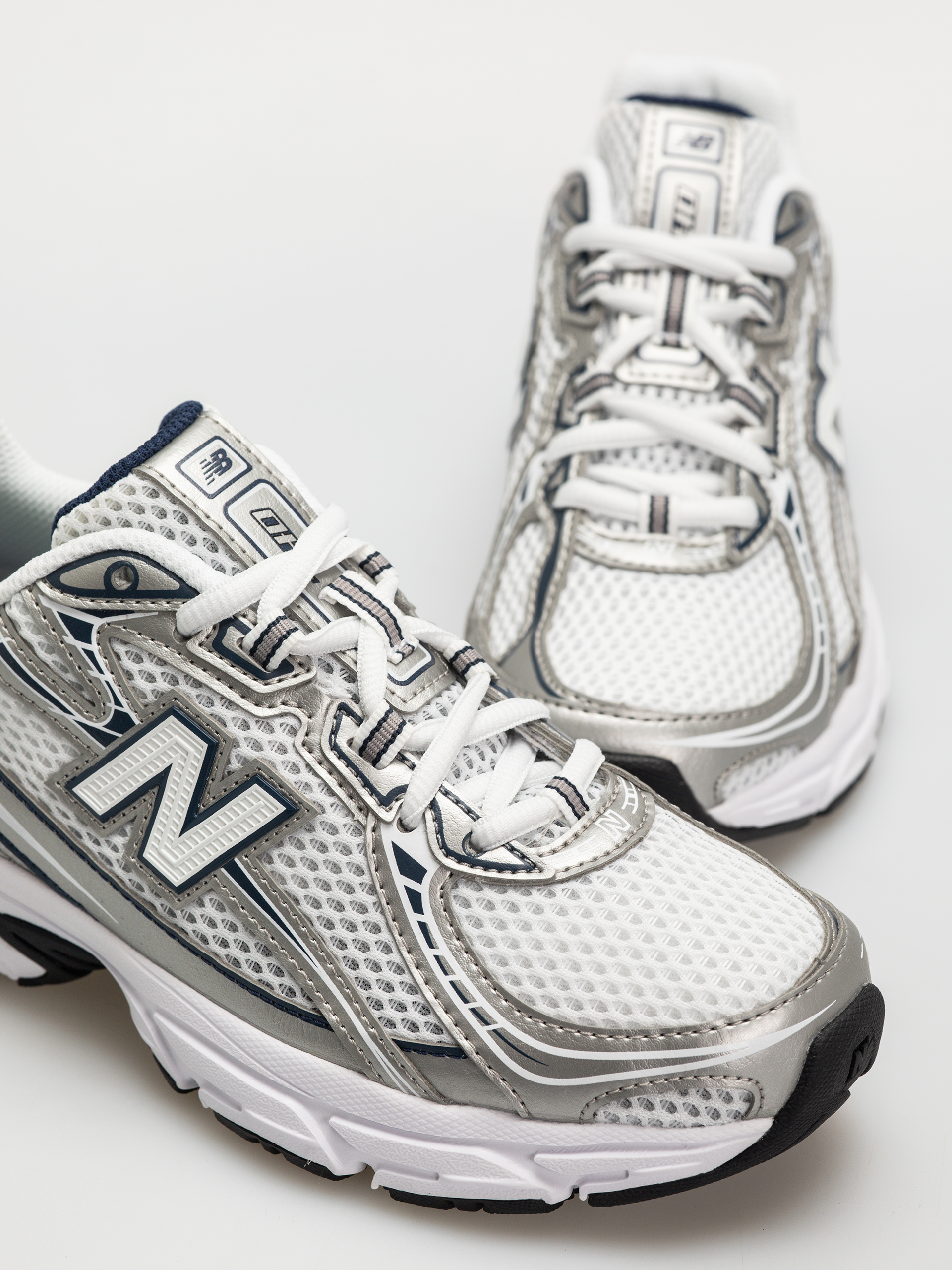 Pantofi New Balance 740 JR (nb navy)