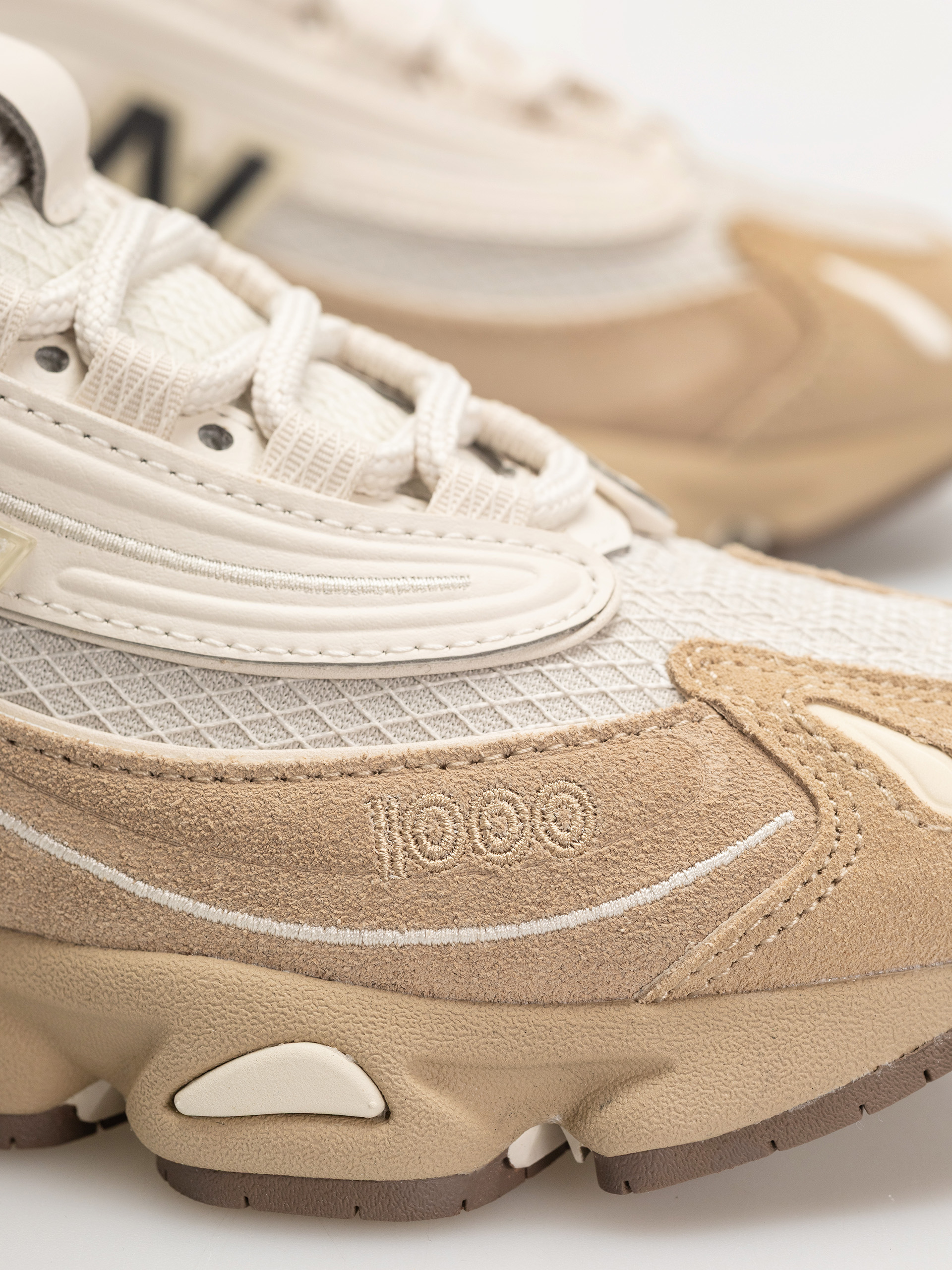 Pantofi New Balance 1000 (incense)