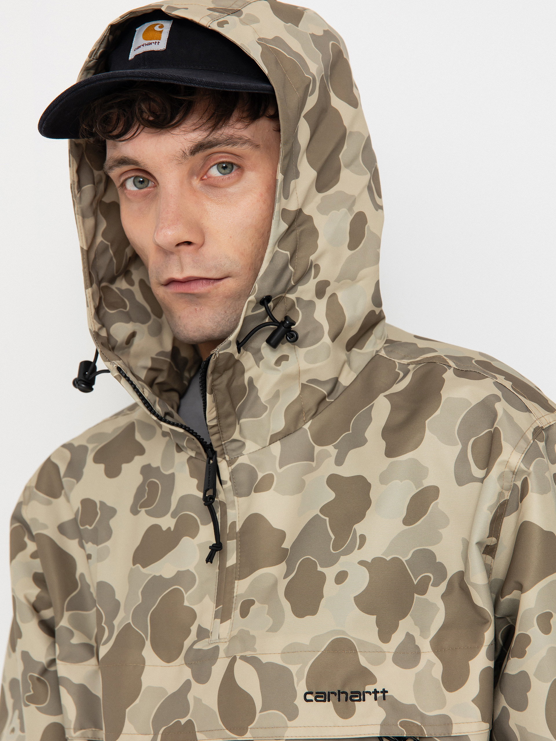 Geacă Carhartt WIP Windbreaker (camo duck/desert/black)