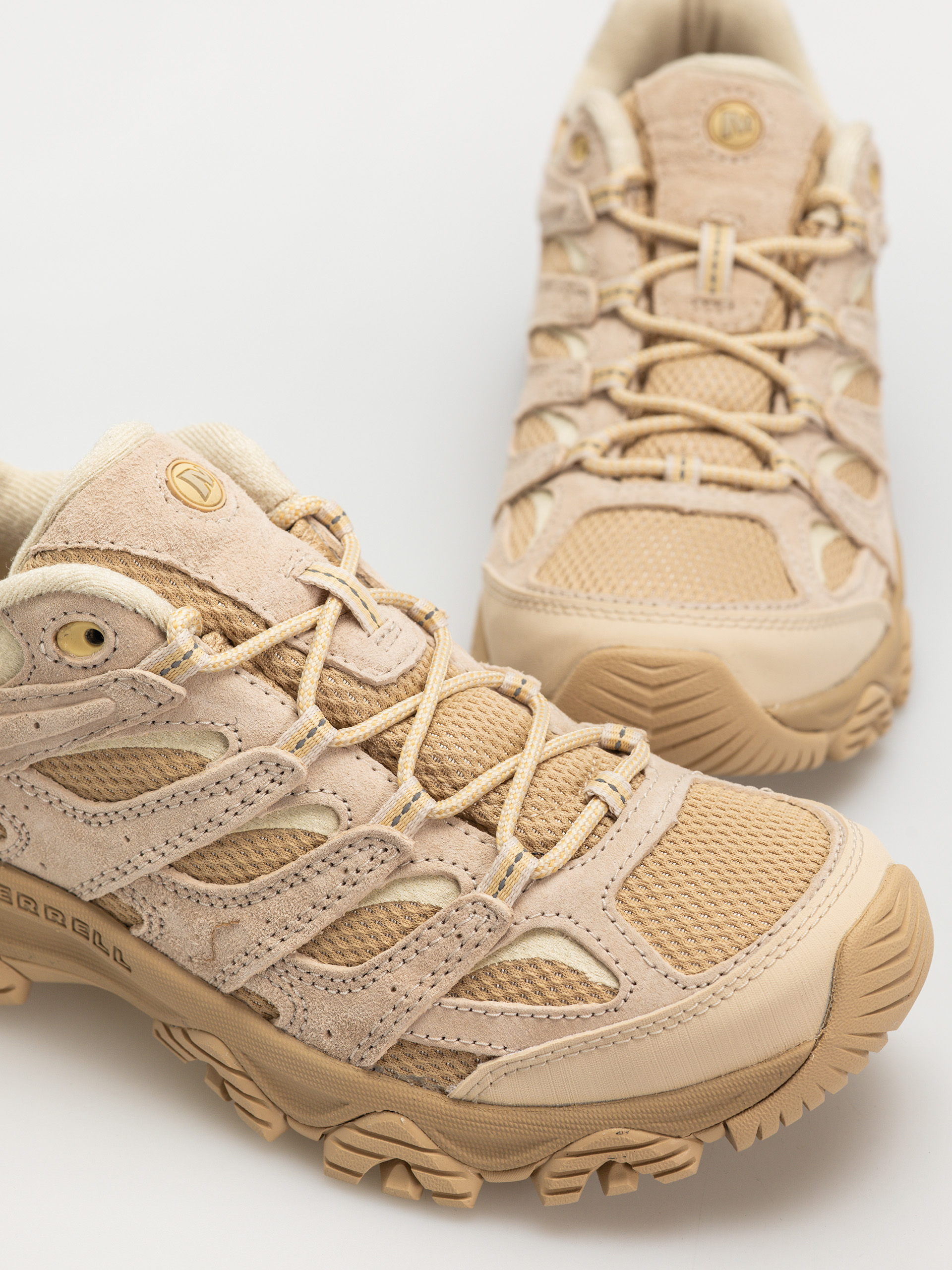 Pantofi Merrell Moab 3 (latte)