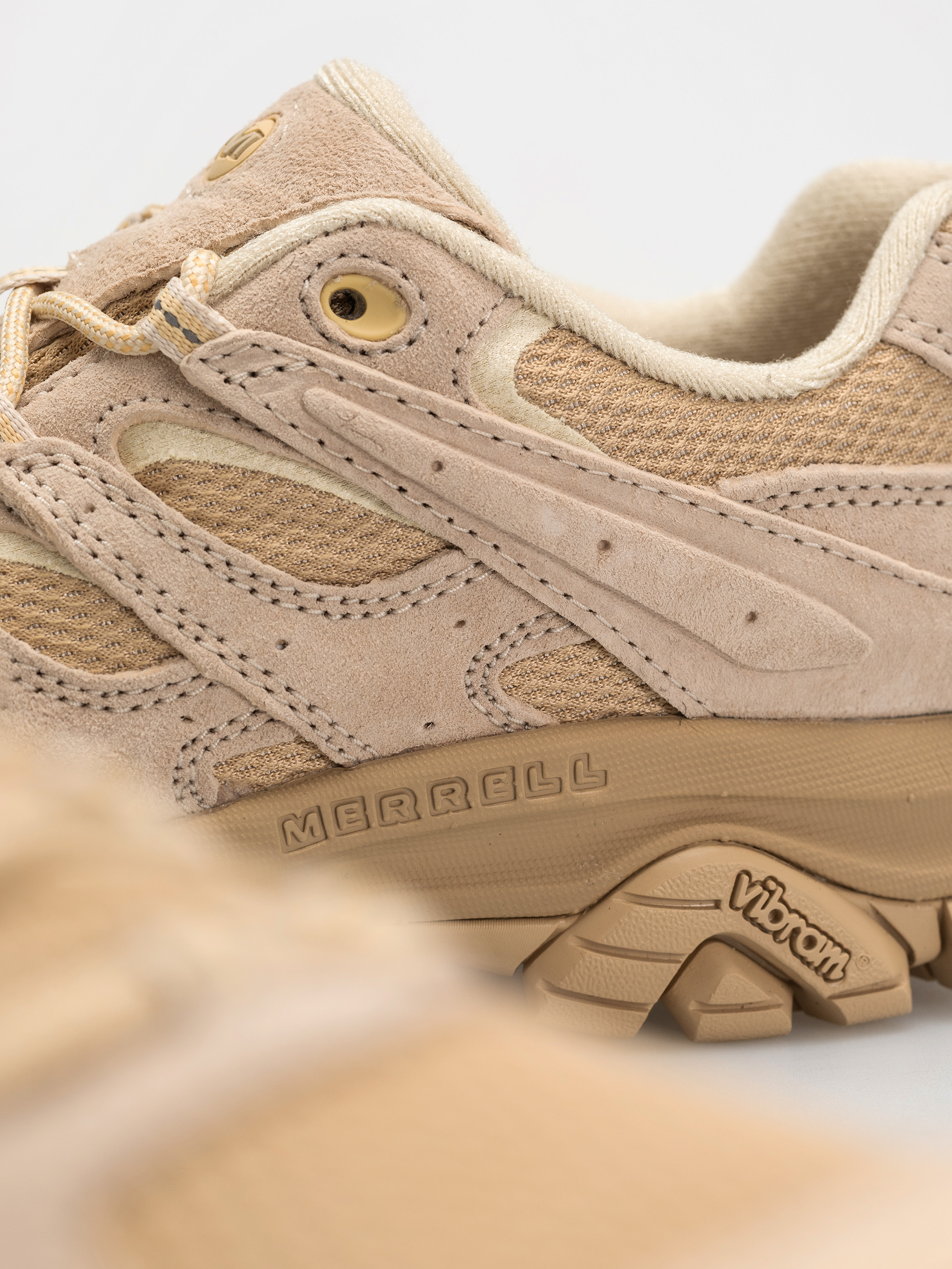 Pantofi Merrell Moab 3 (latte)