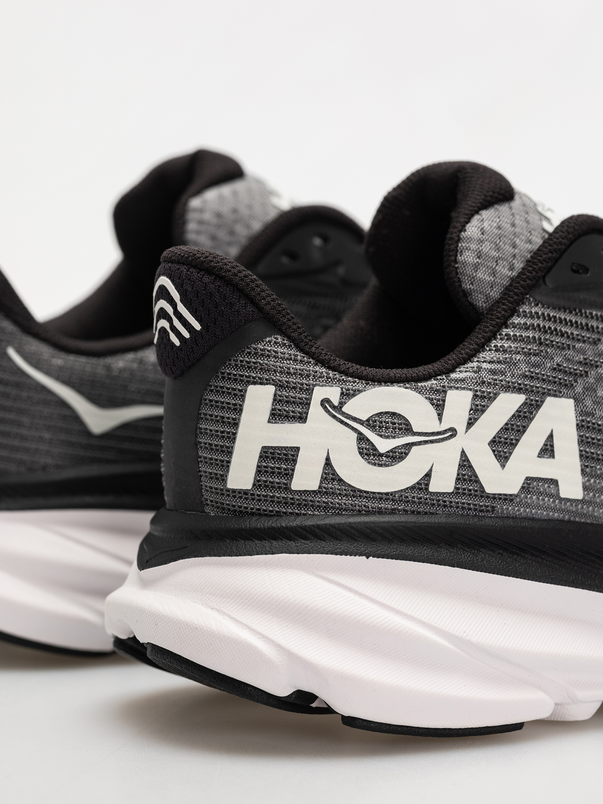 Pantofi Hoka Clifton 9 JR (black/white)