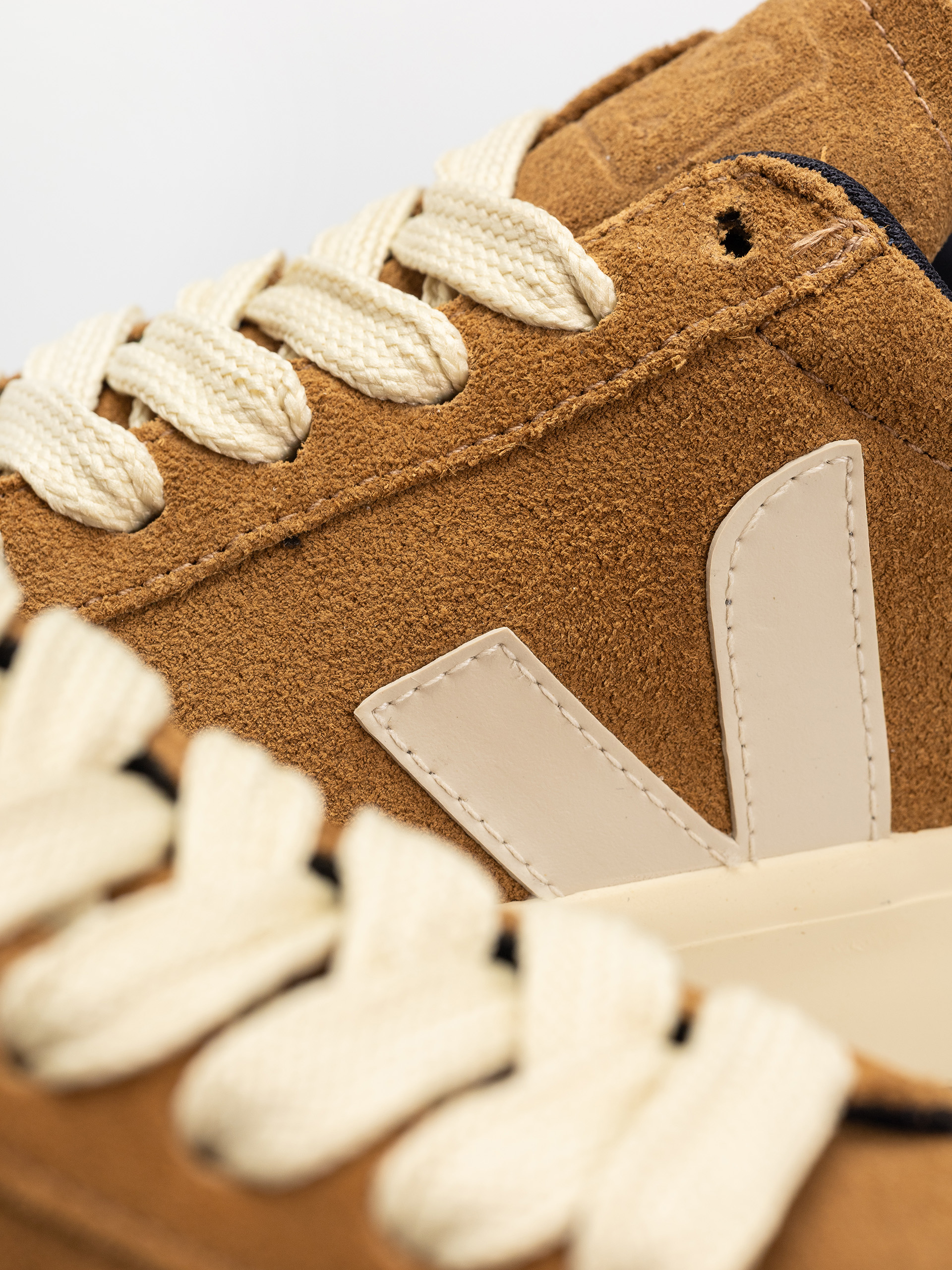 Pantofi Veja Campo Bold Wmn (camel pierre)