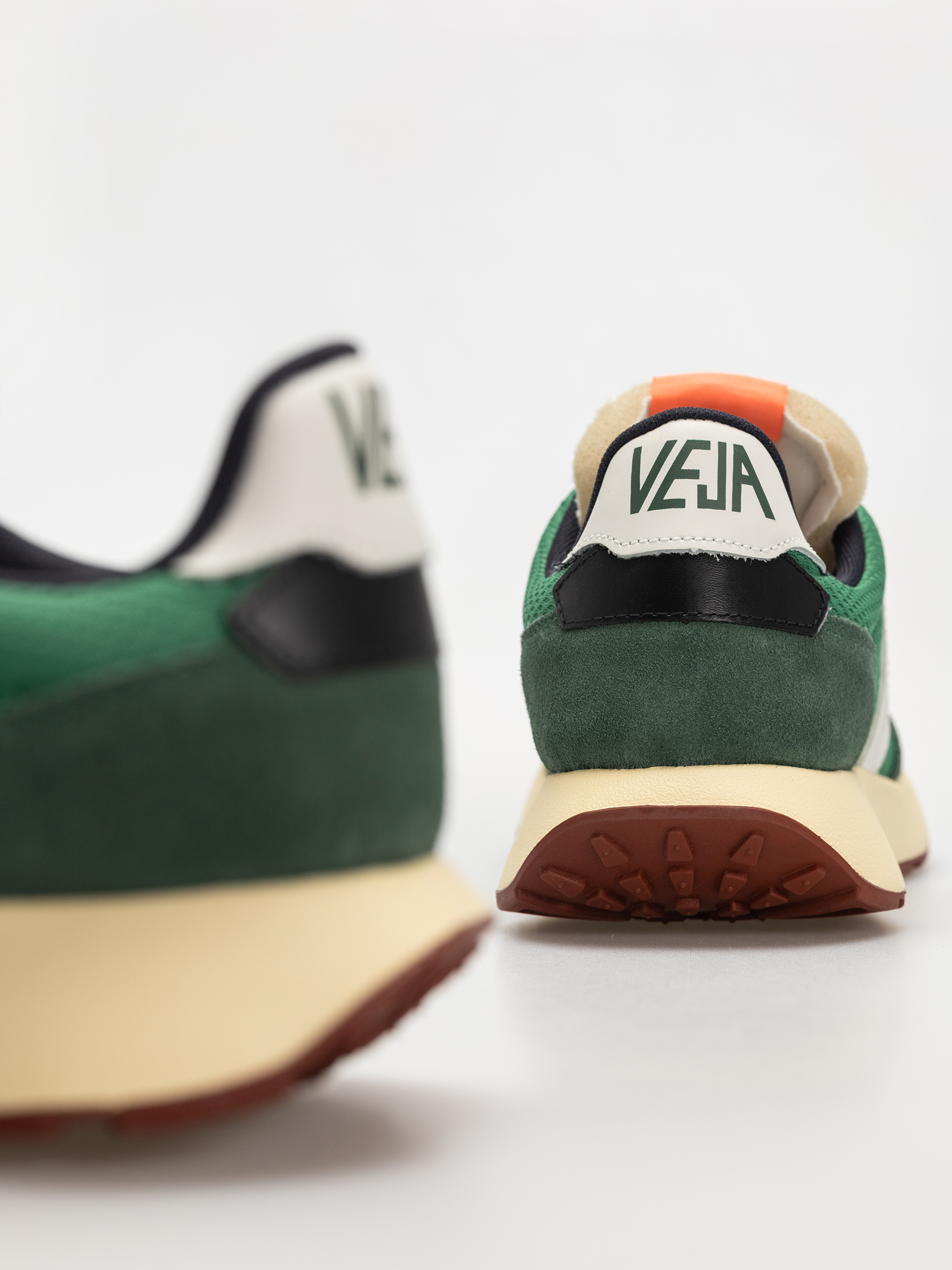 Pantofi Veja Paulistana Wmn (emeraude white)