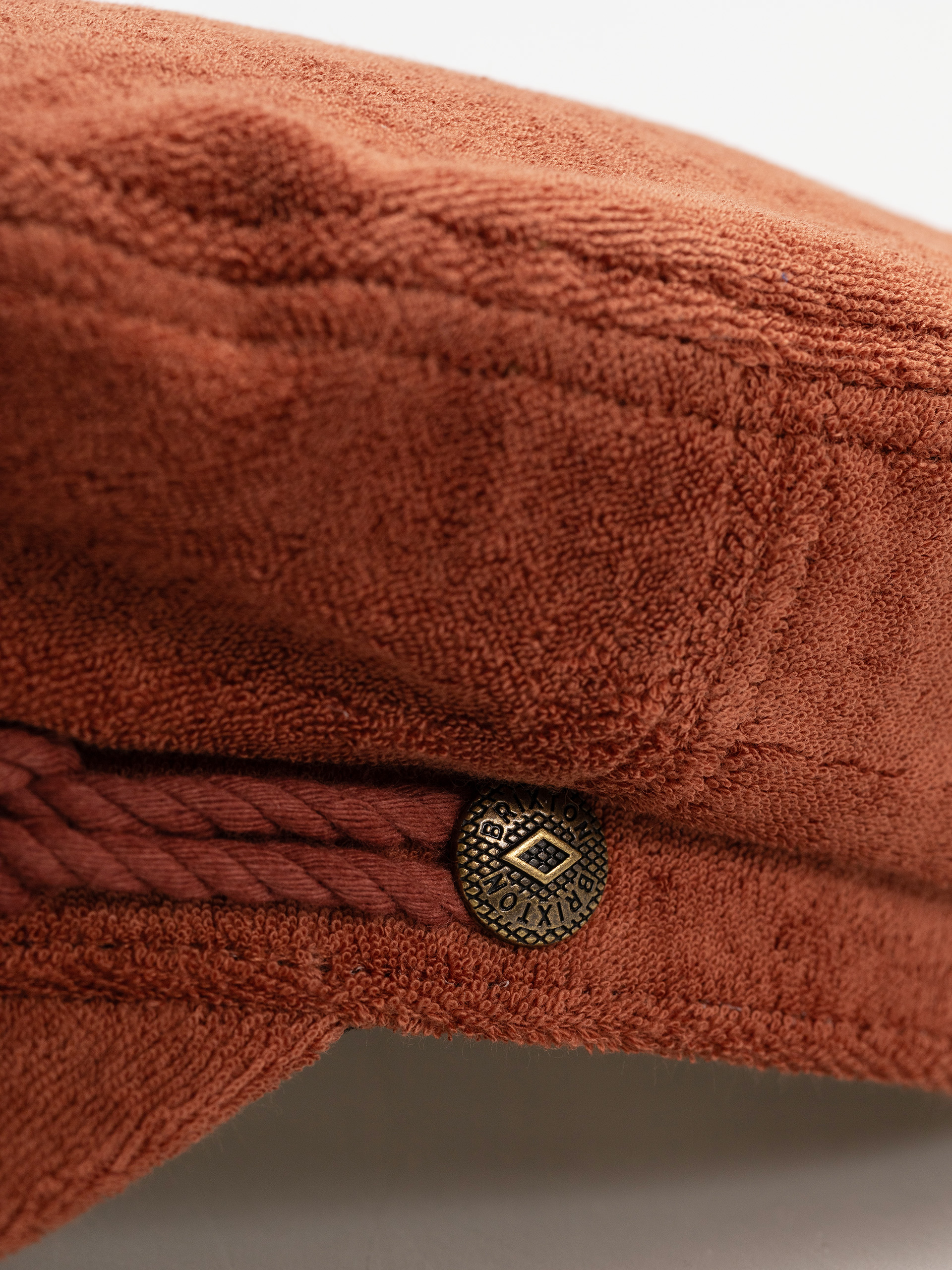 Pălărie cu cozoroc Brixton Fiddler Cap (burnt brick terry cloth)