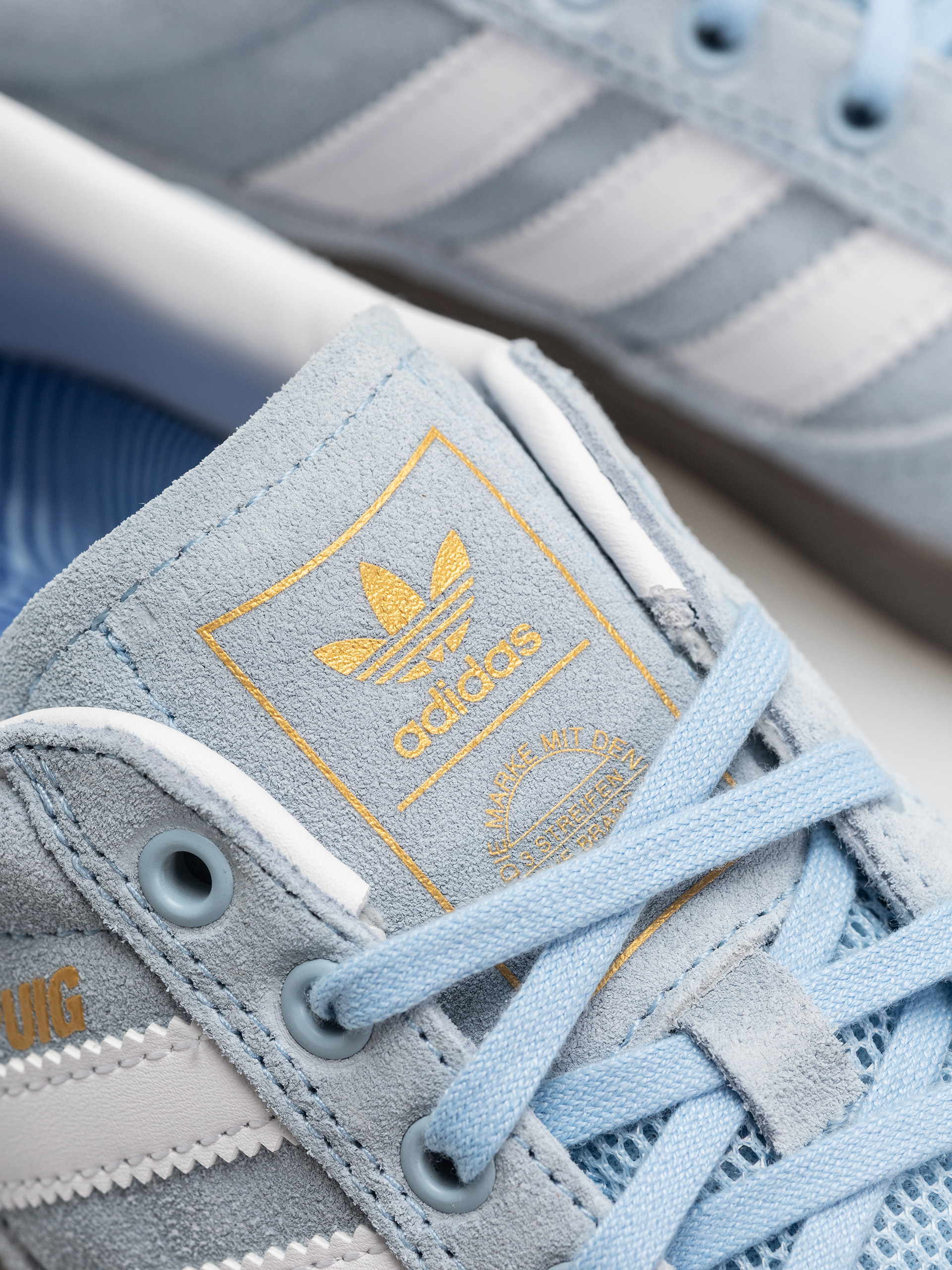 Pantofi adidas Puig Indoor (clesky/ftwwht/gum5)