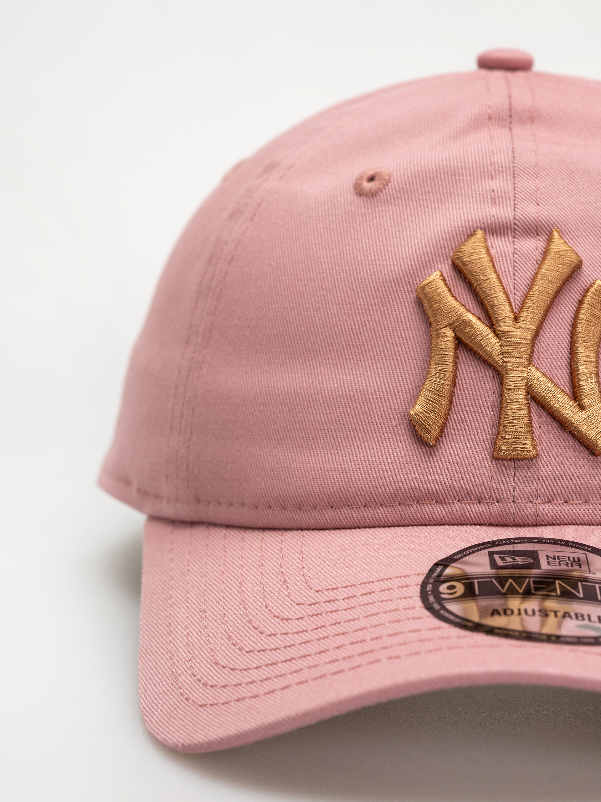 Șapcă New Era League Essential 9Twenty New York Yankees (dark pink)