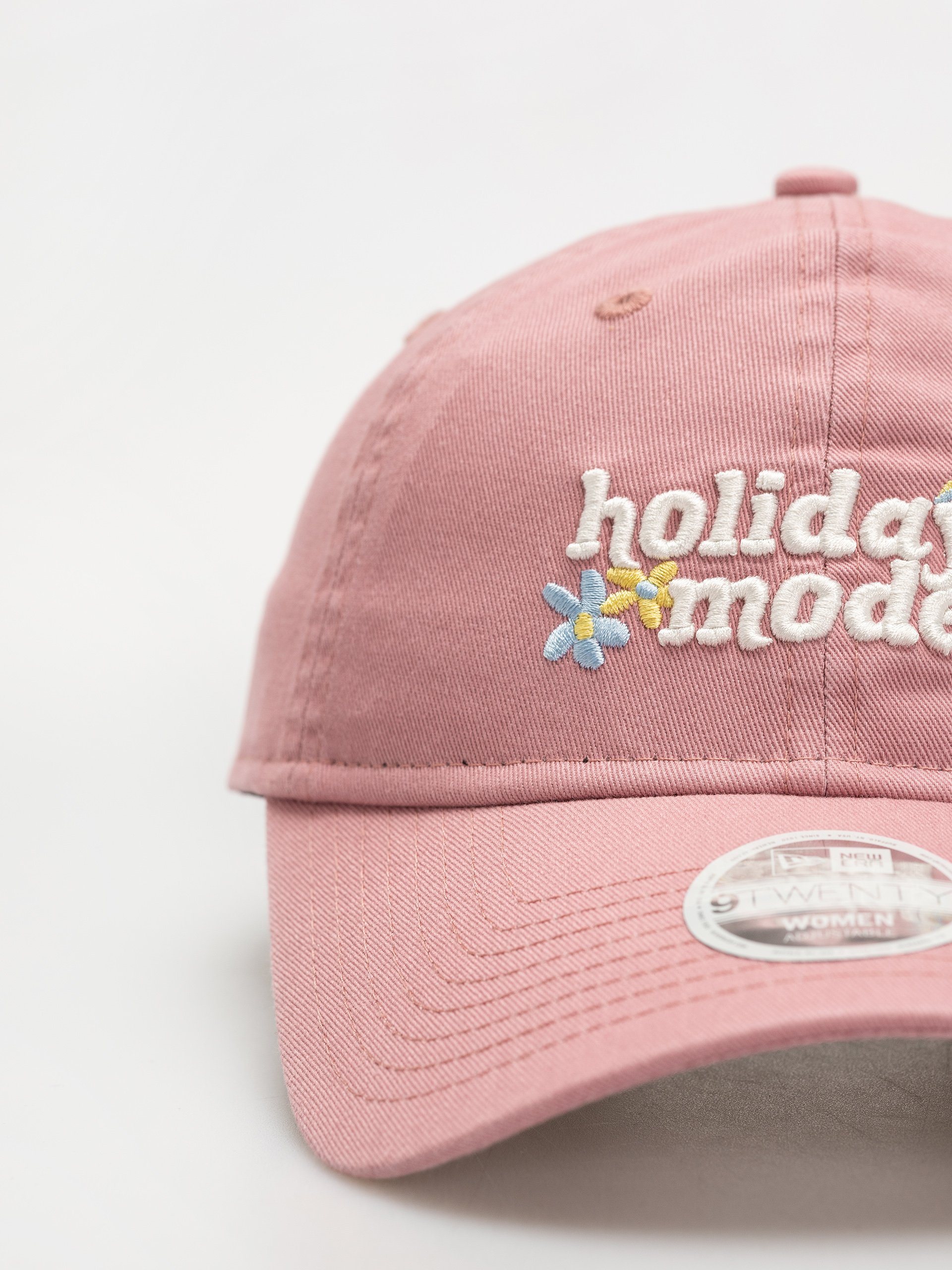 Șapcă New Era Phrase 9Twenty Wmn (dark pink)