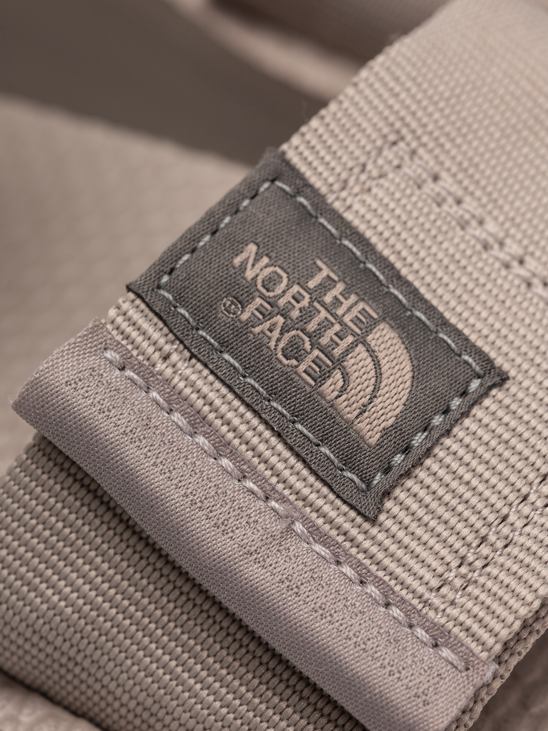 Sandale The North Face Skeena Platform Wmn (moonstone grey/smoked pink)