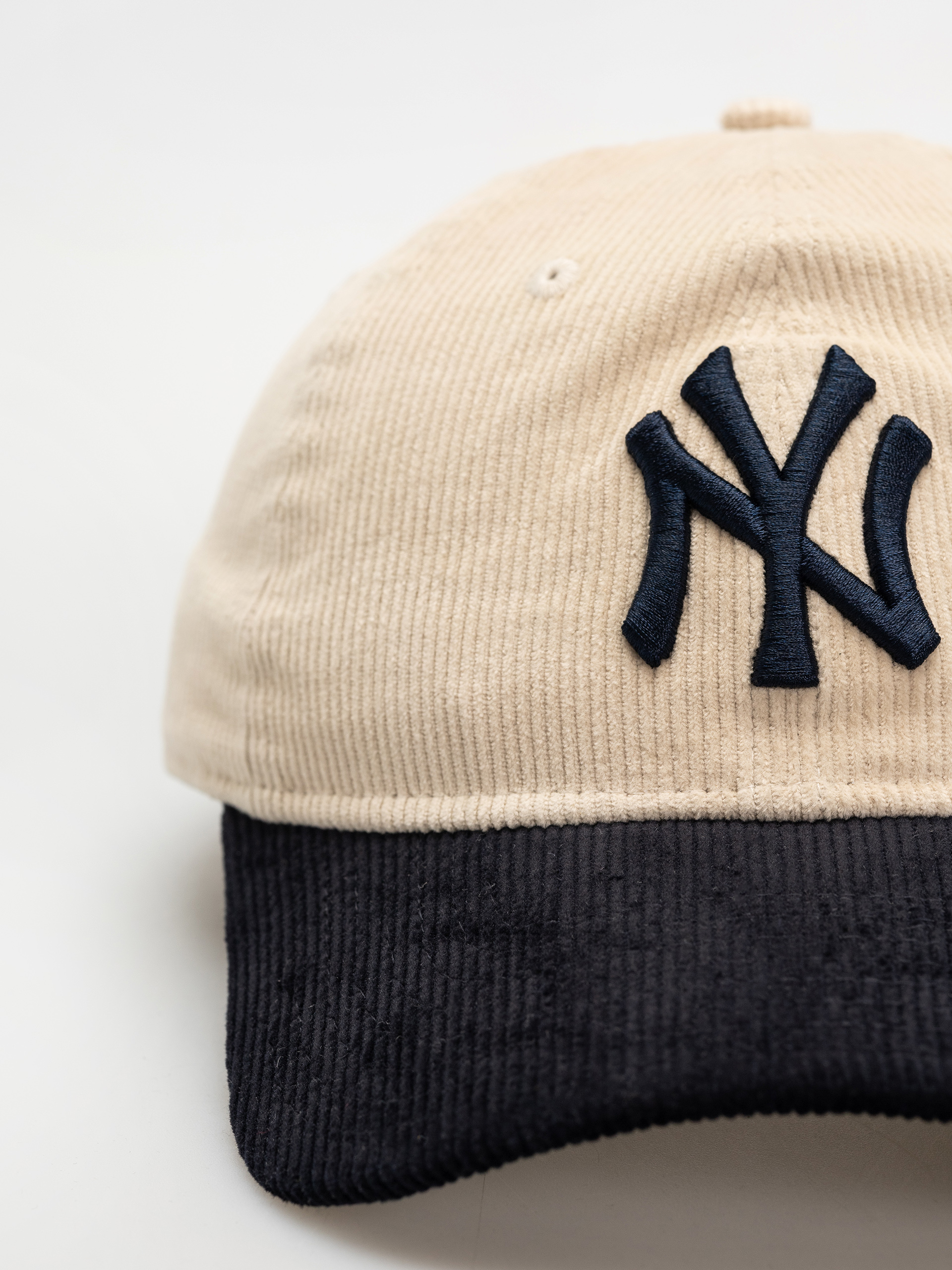 Șapcă New Era Block Cord 9Twenty New York Yankees (light beige)