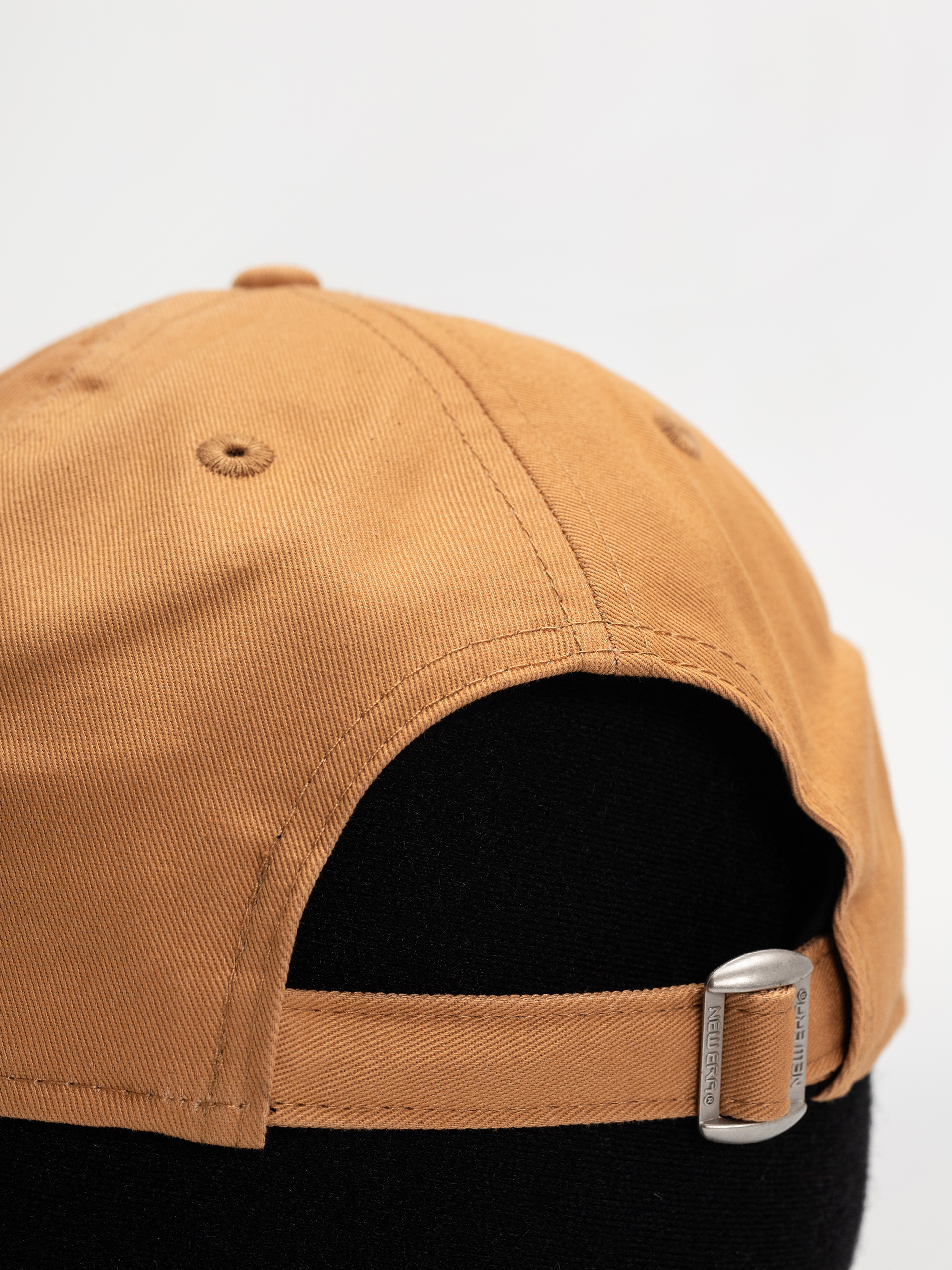 Șapcă New Era League Essential 9Twenty New York Yankees (dk beige)