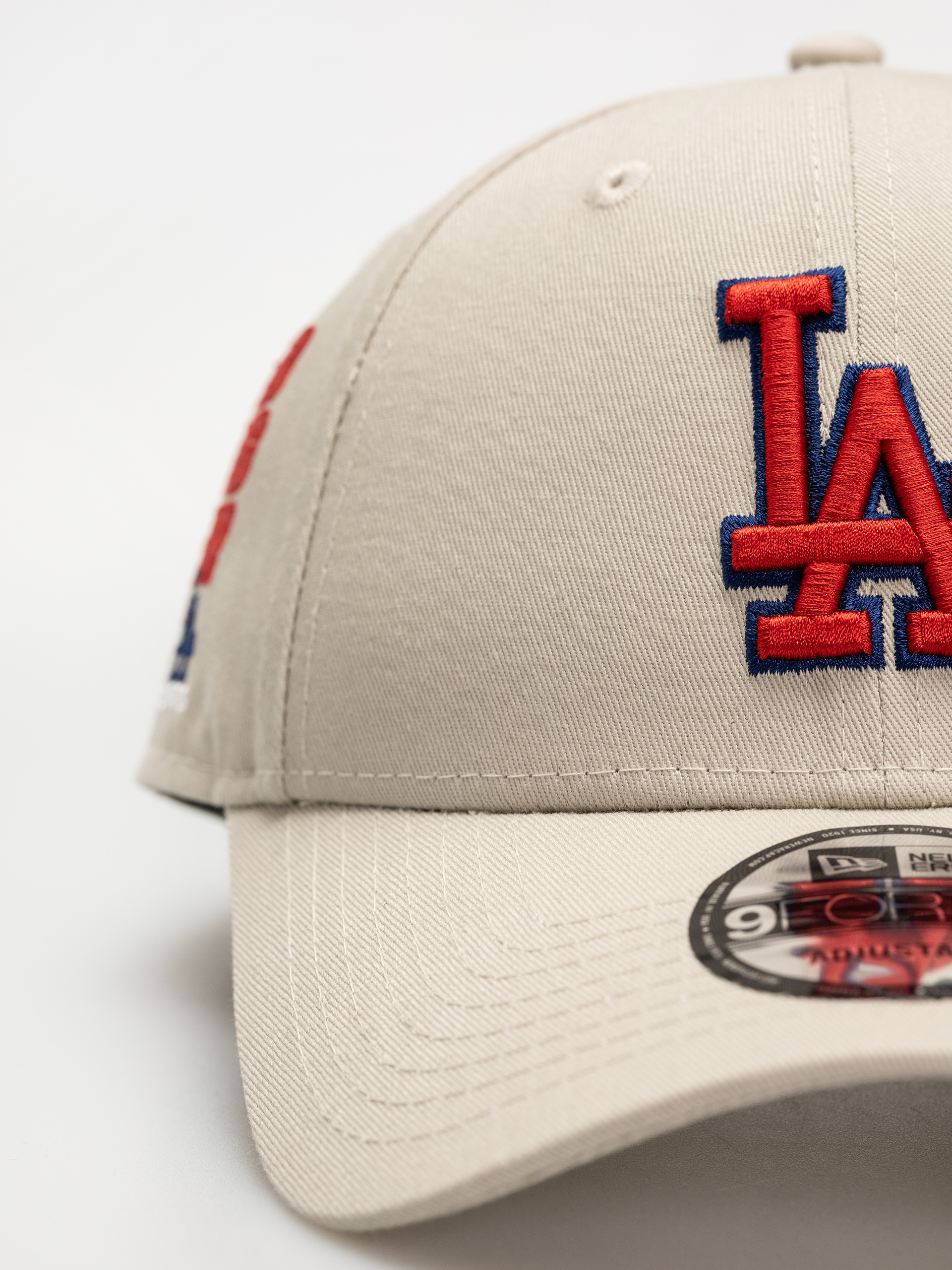 Șapcă New Era Side Patch 9Forty La Dodgers (light beige)