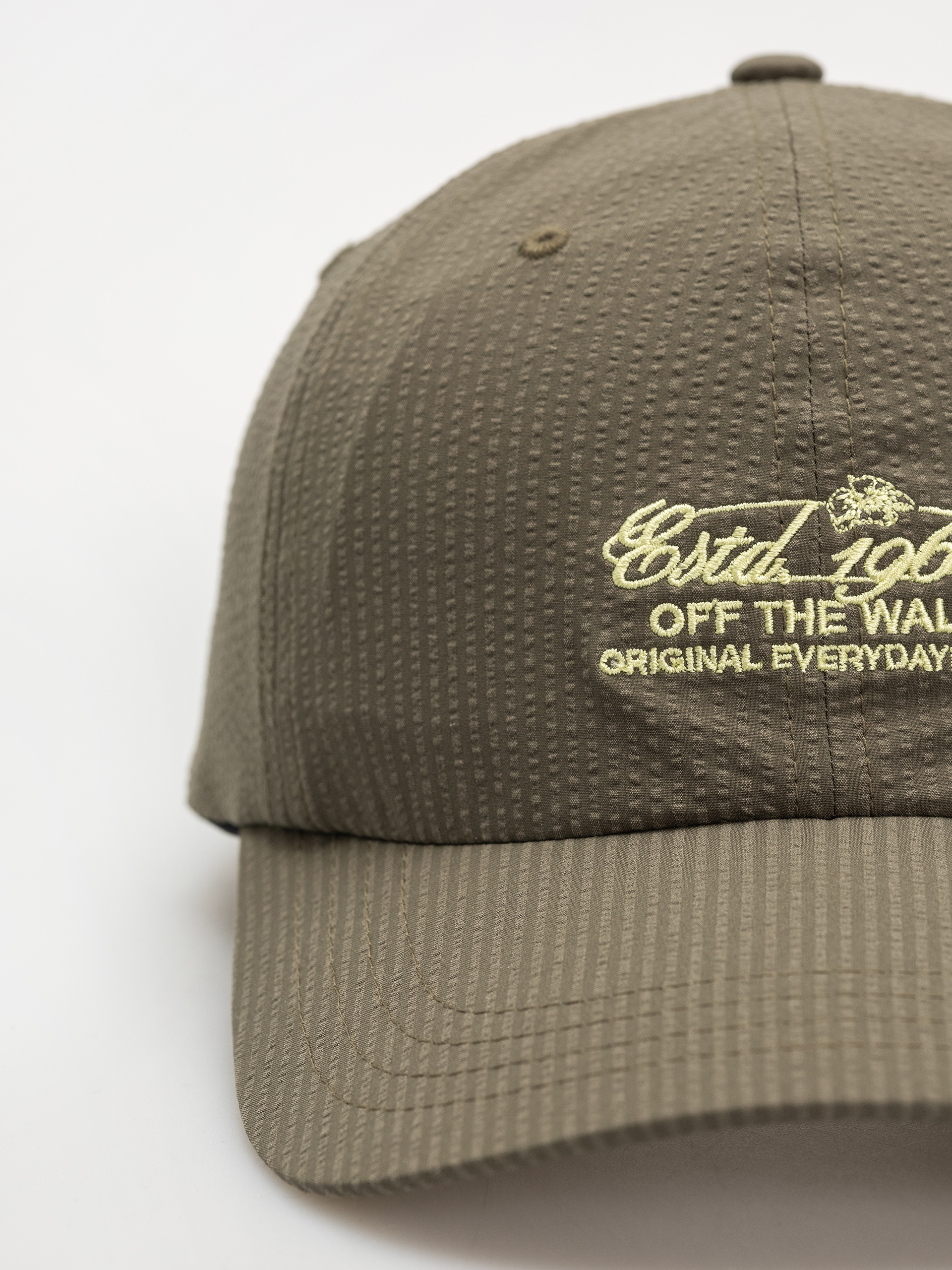 Șapcă Vans Estd 1966 Curved Bill Jockey (loden green)