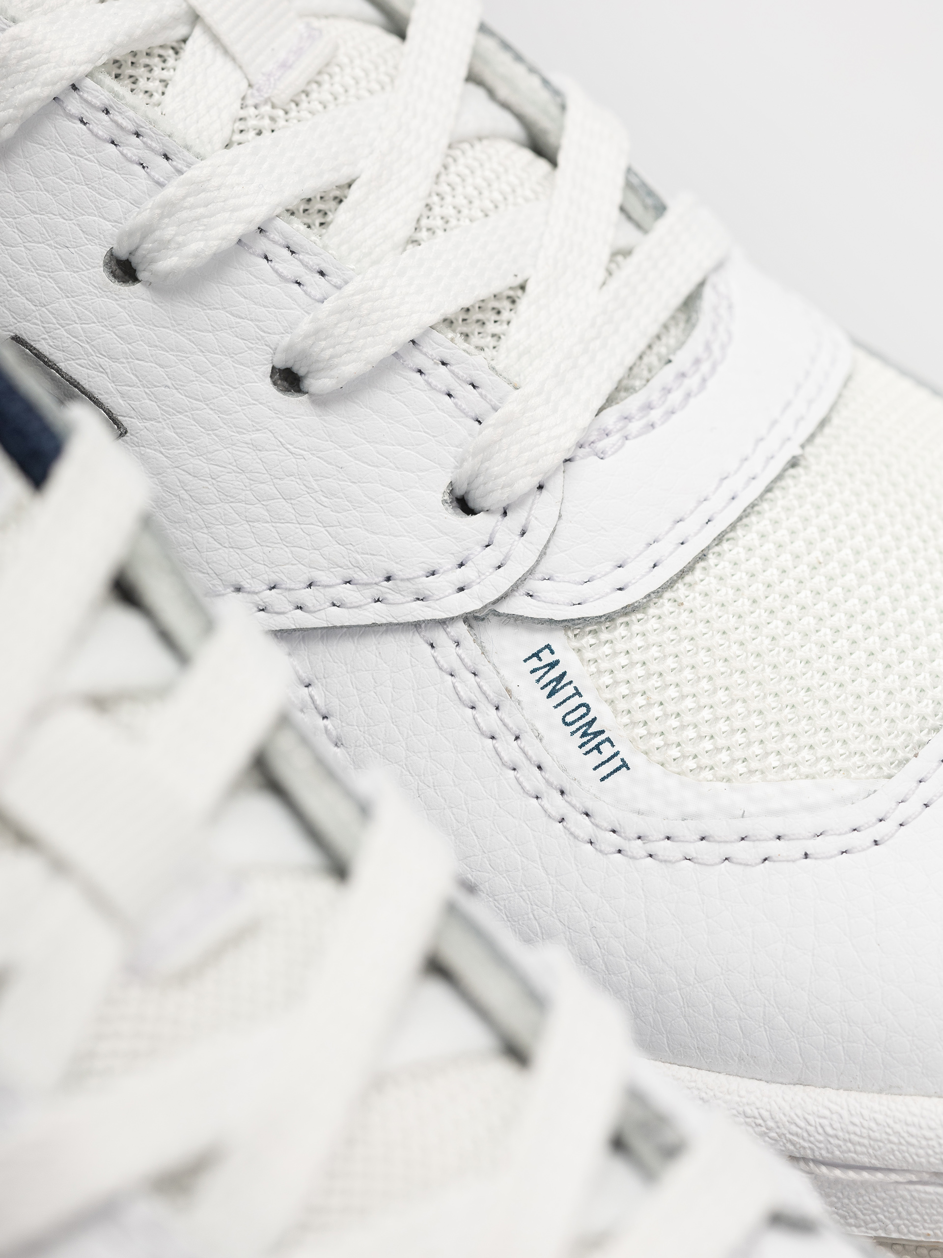 Pantofi New Balance 600 (white)