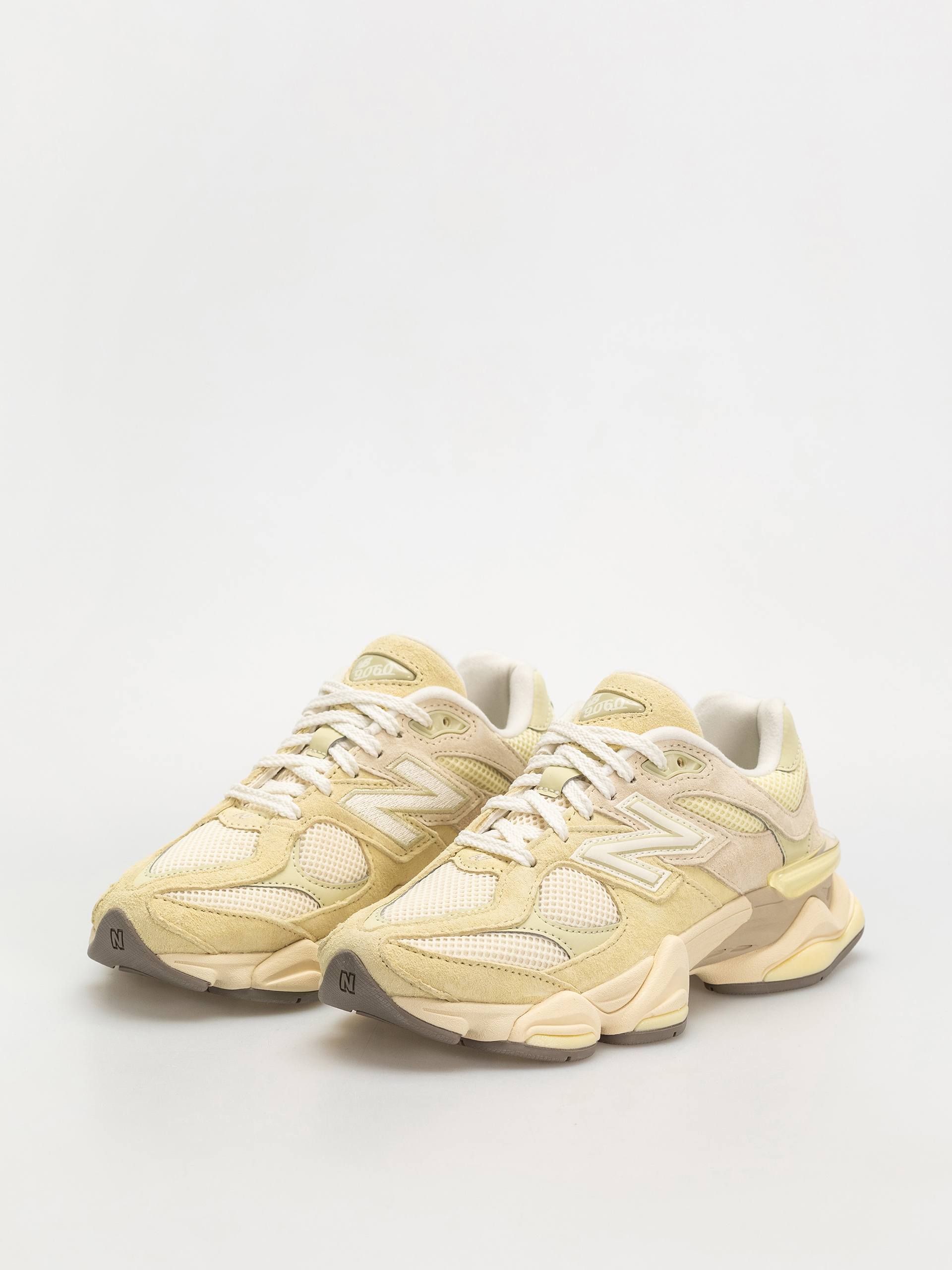 Pantofi New Balance 9060 (parchment)