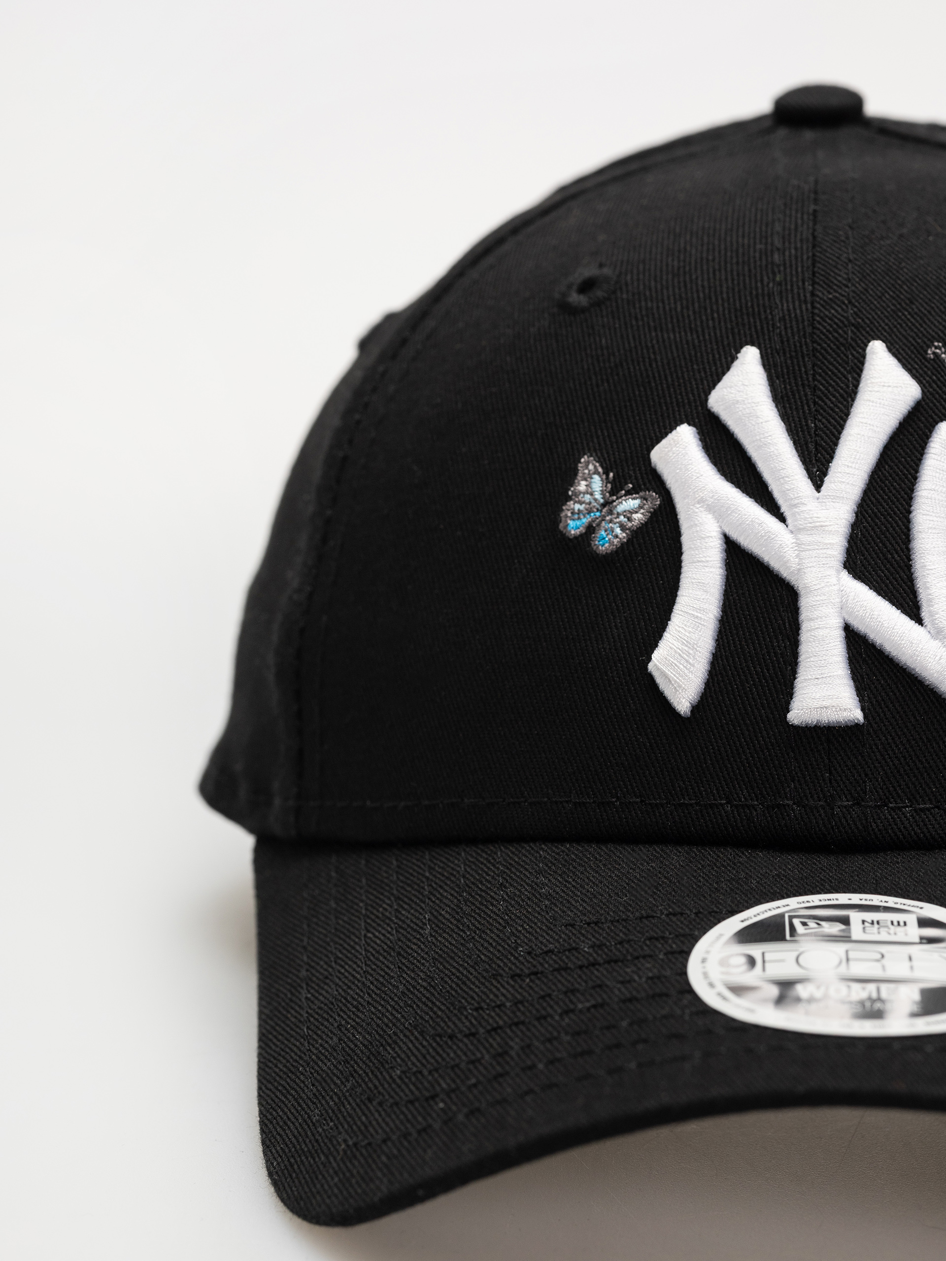 Șapcă New Era Icon 9Forty New York Yankees Wmn (black)