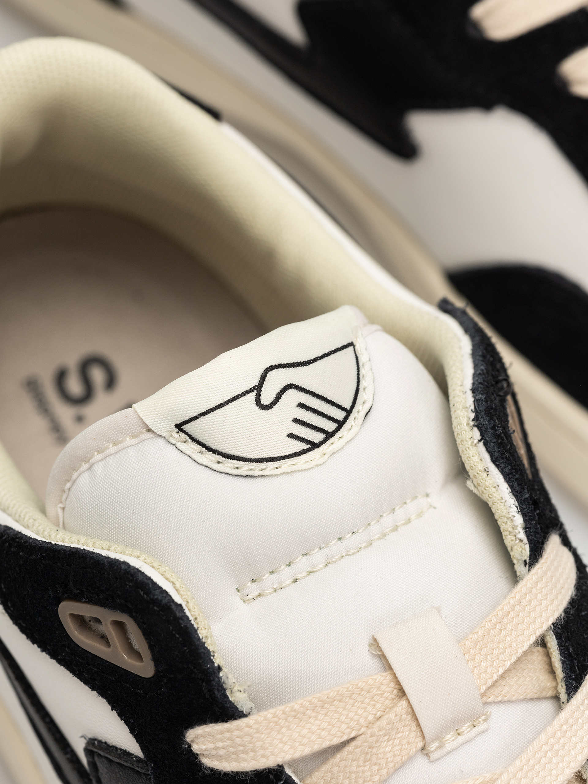 Pantofi Stepney Workers Club Pro Cup 01 S-Strike (black white)