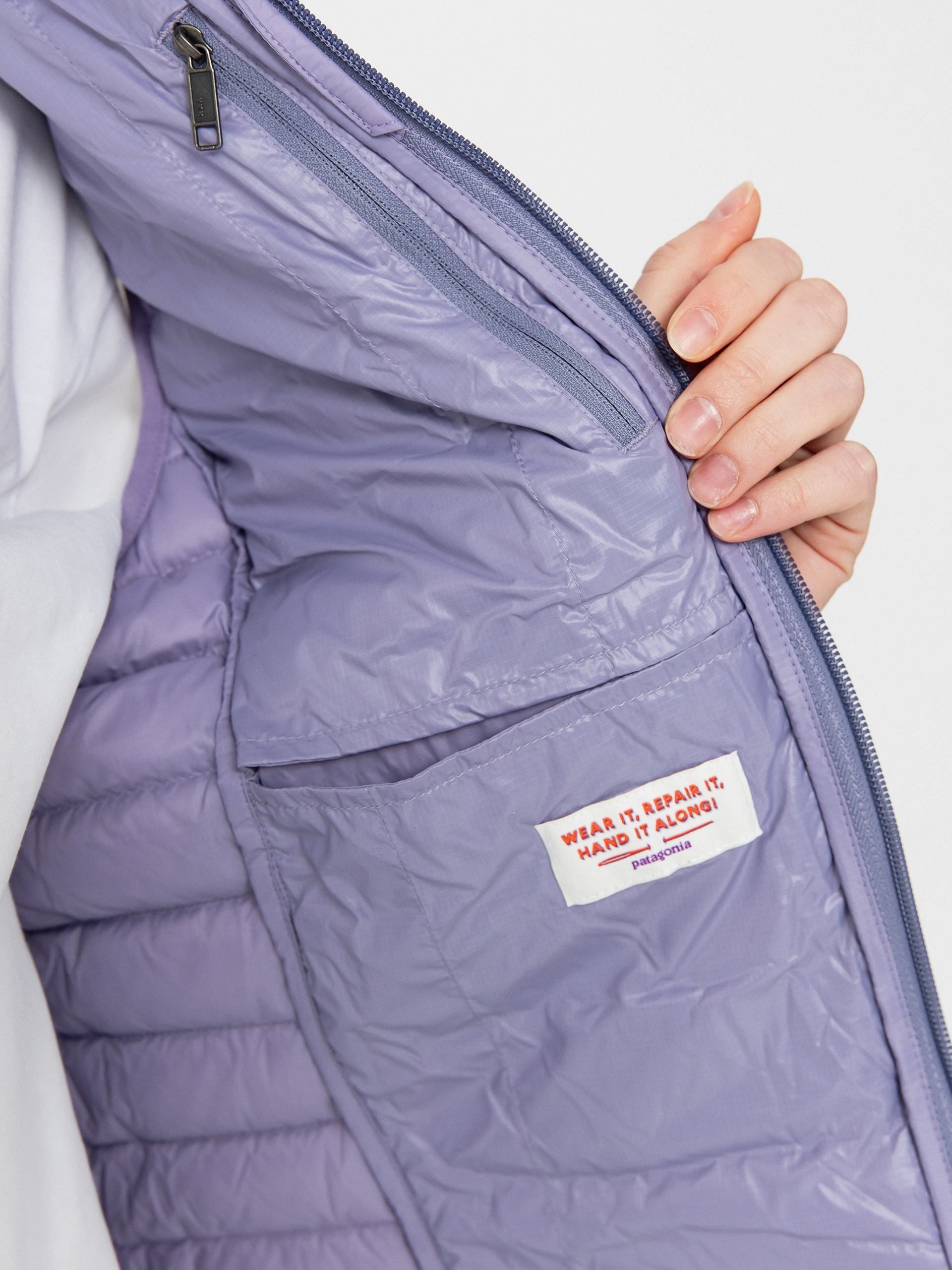 Vestă Patagonia Down Sweater Wmn (concrete purple)