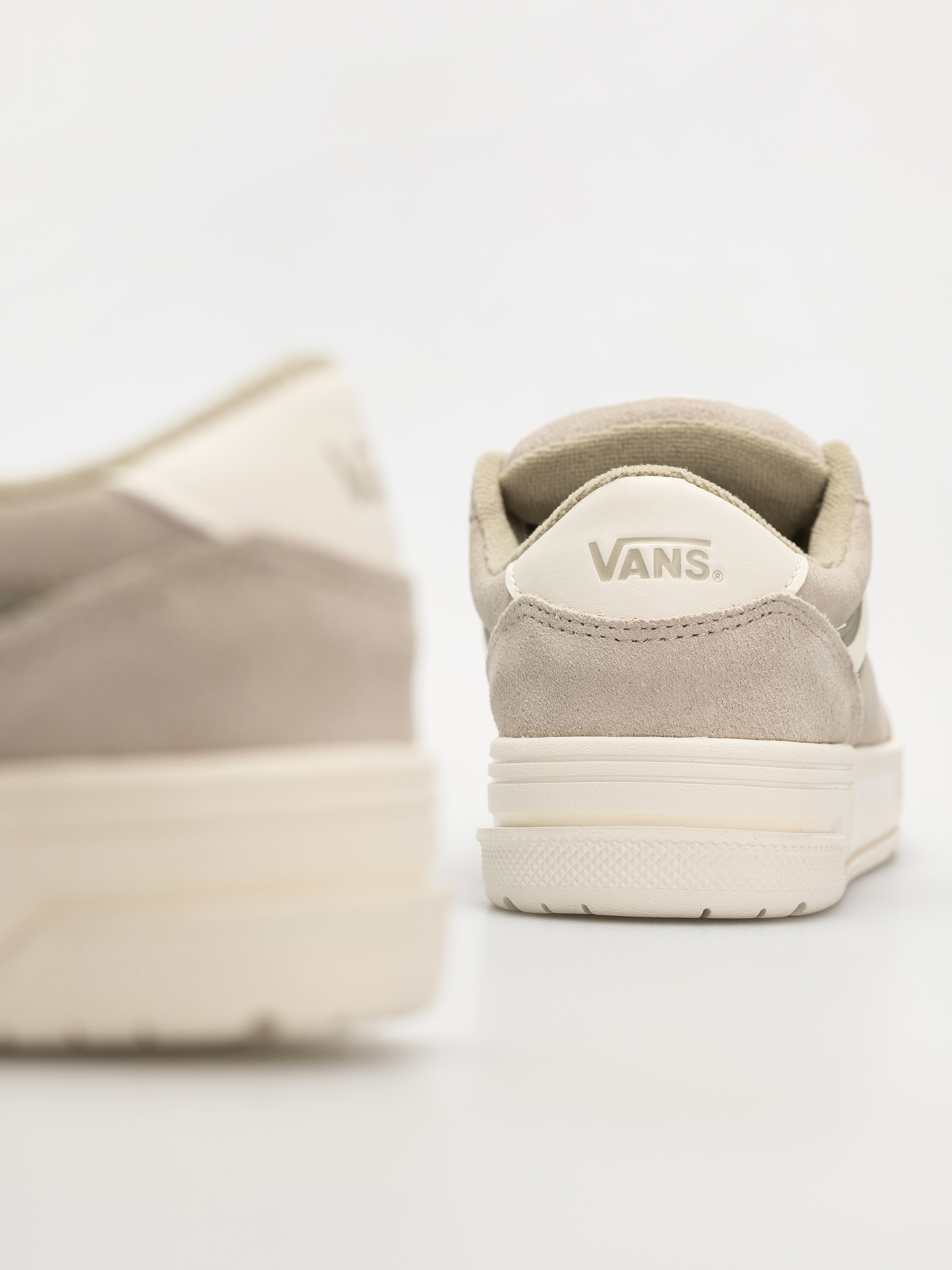 Pantofi Vans Hylane (peyote)