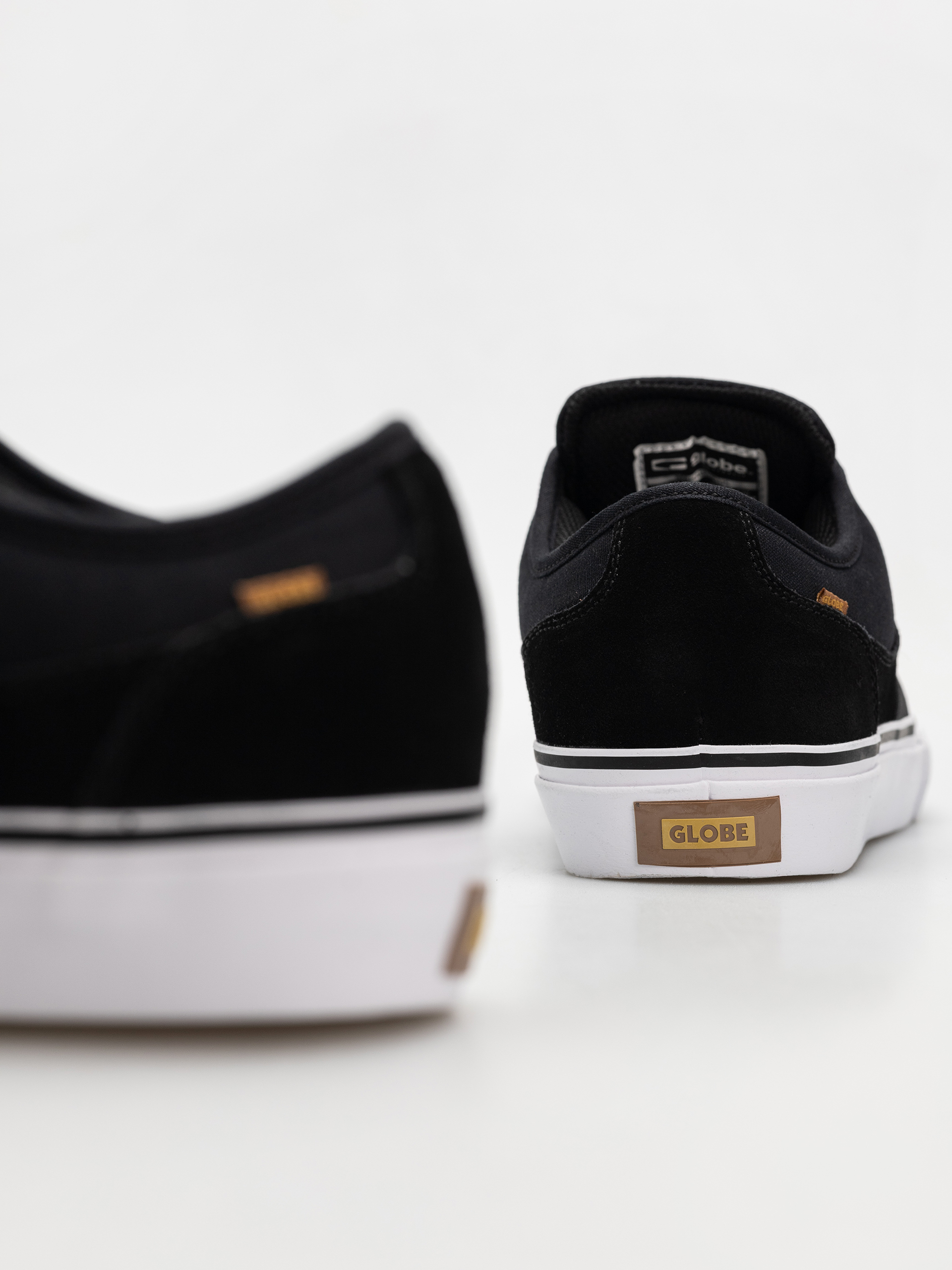 Pantofi Globe Mahalo Plus (black/tan/white)