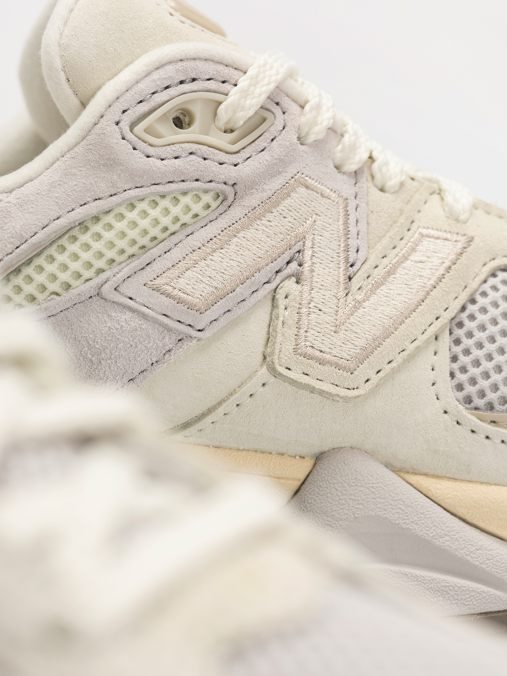 Pantofi New Balance 9060 (mineral)