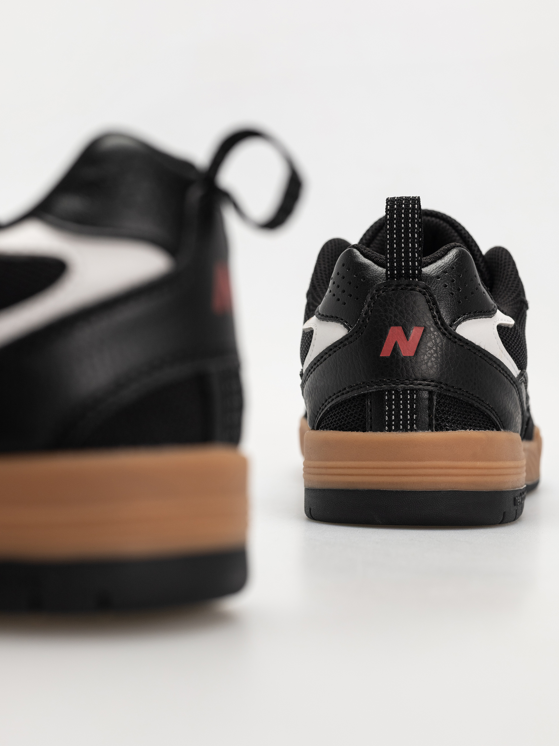 Pantofi New Balance 808 (black)