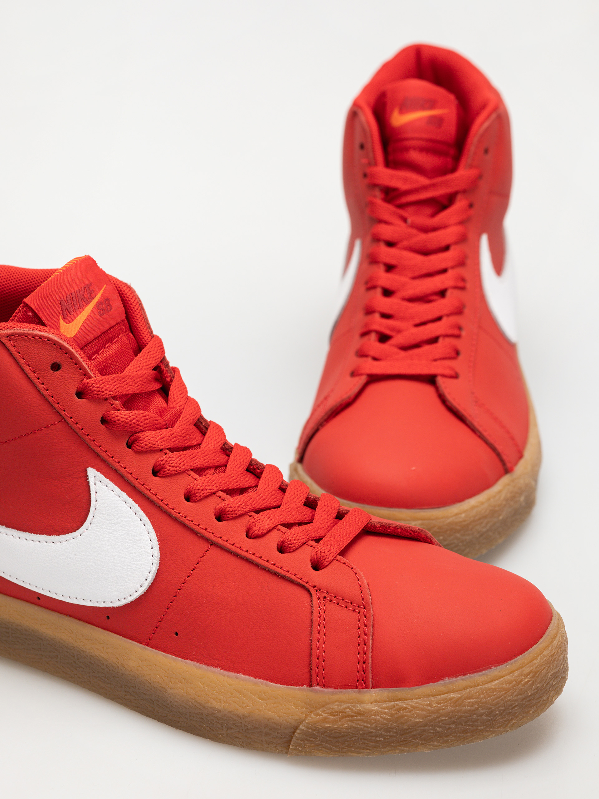 Pantofi Nike SB Zoom Blazer Mid (university red/white white)