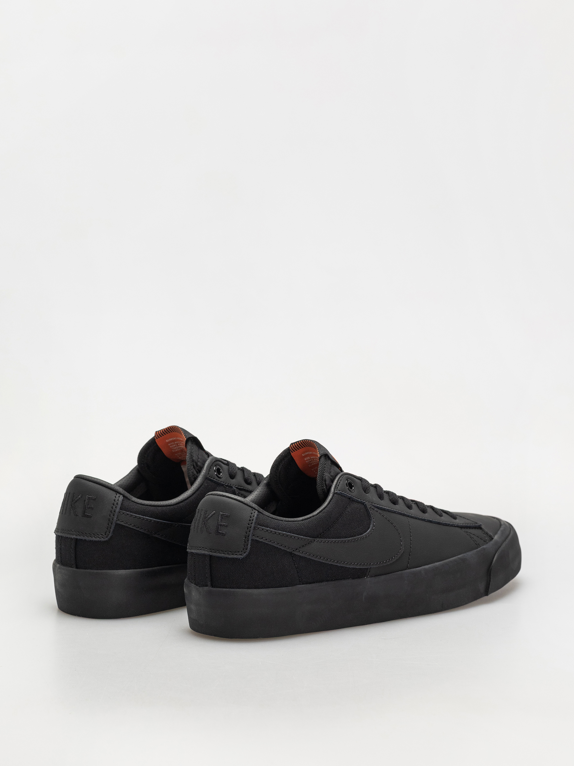 Pantofi Nike SB Zoom Blazer Low Pro GT ISO (black/black black black)