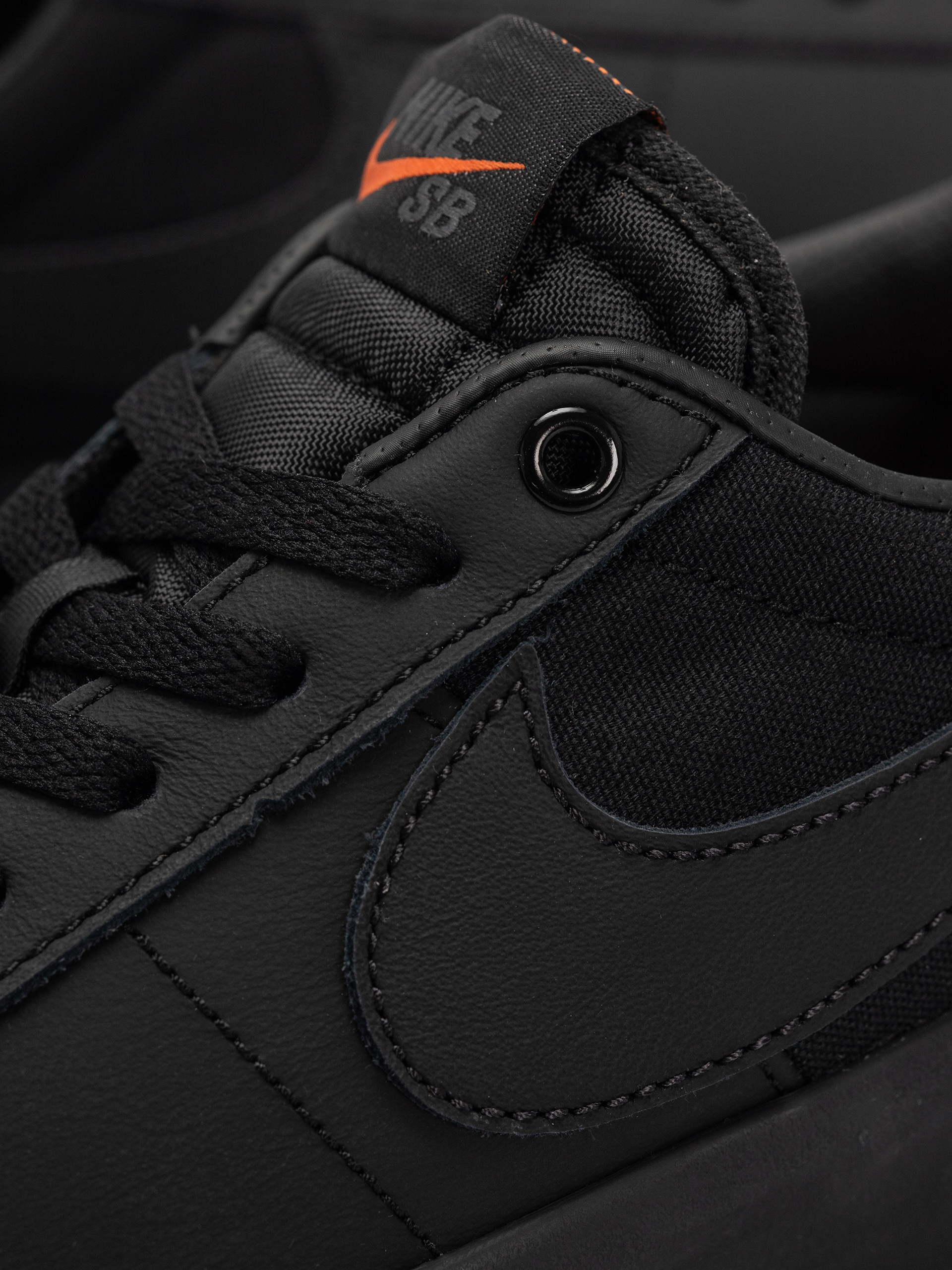 Pantofi Nike SB Zoom Blazer Low Pro GT ISO (black/black black black)