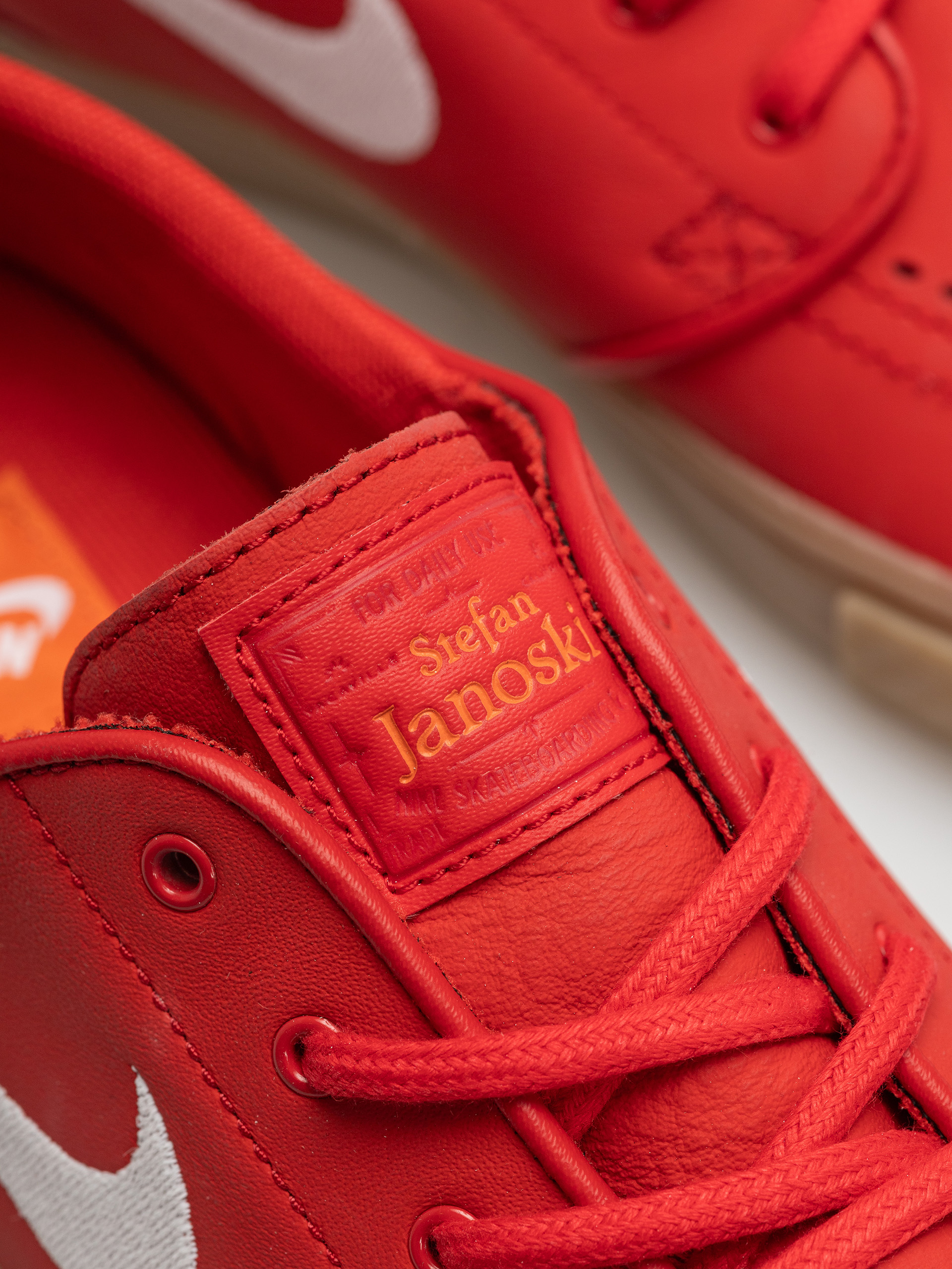 Pantofi Nike SB Zoom Janoski Og+ (university red/white university red)