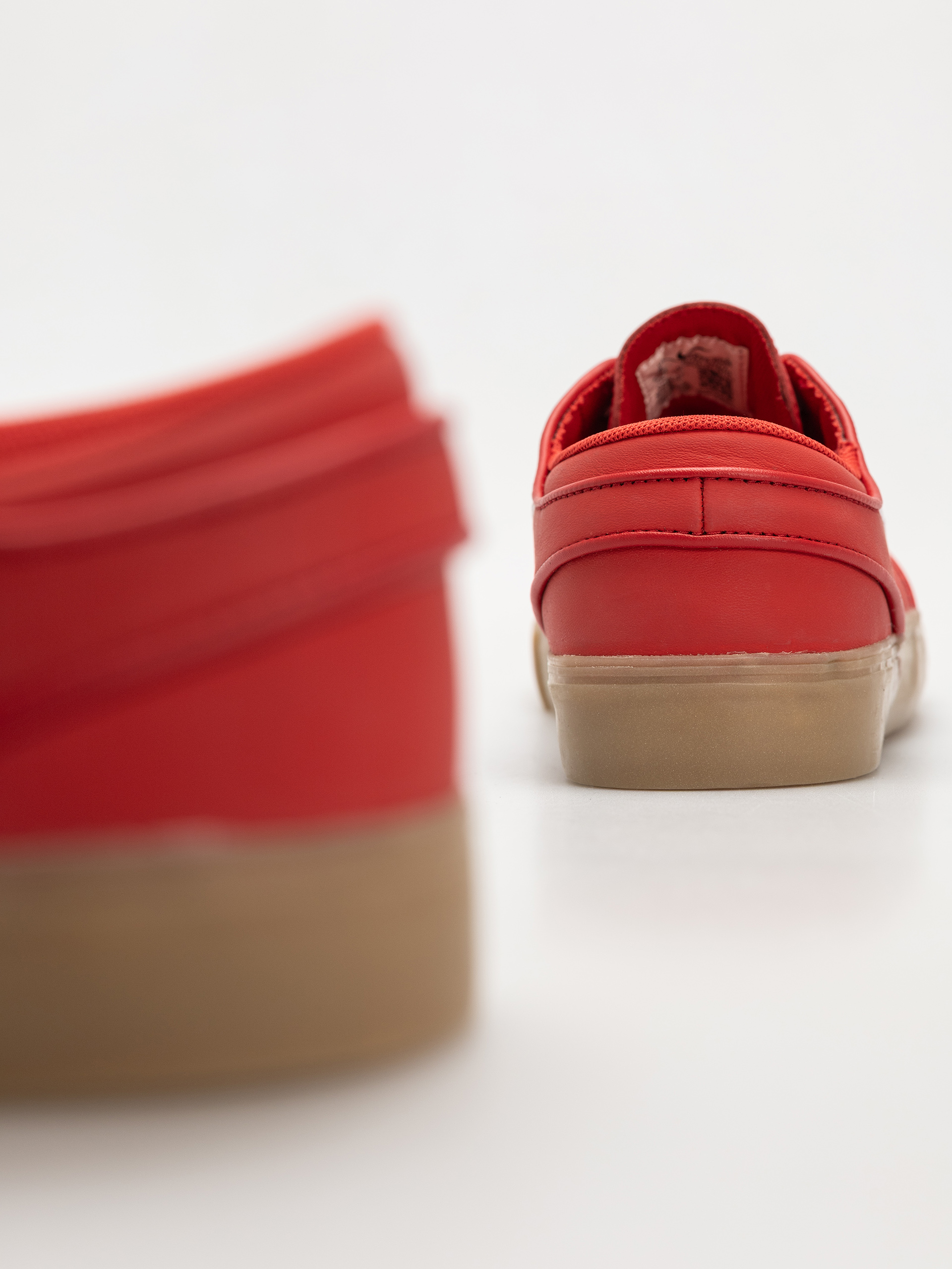 Pantofi Nike SB Zoom Janoski Og+ (university red/white university red)