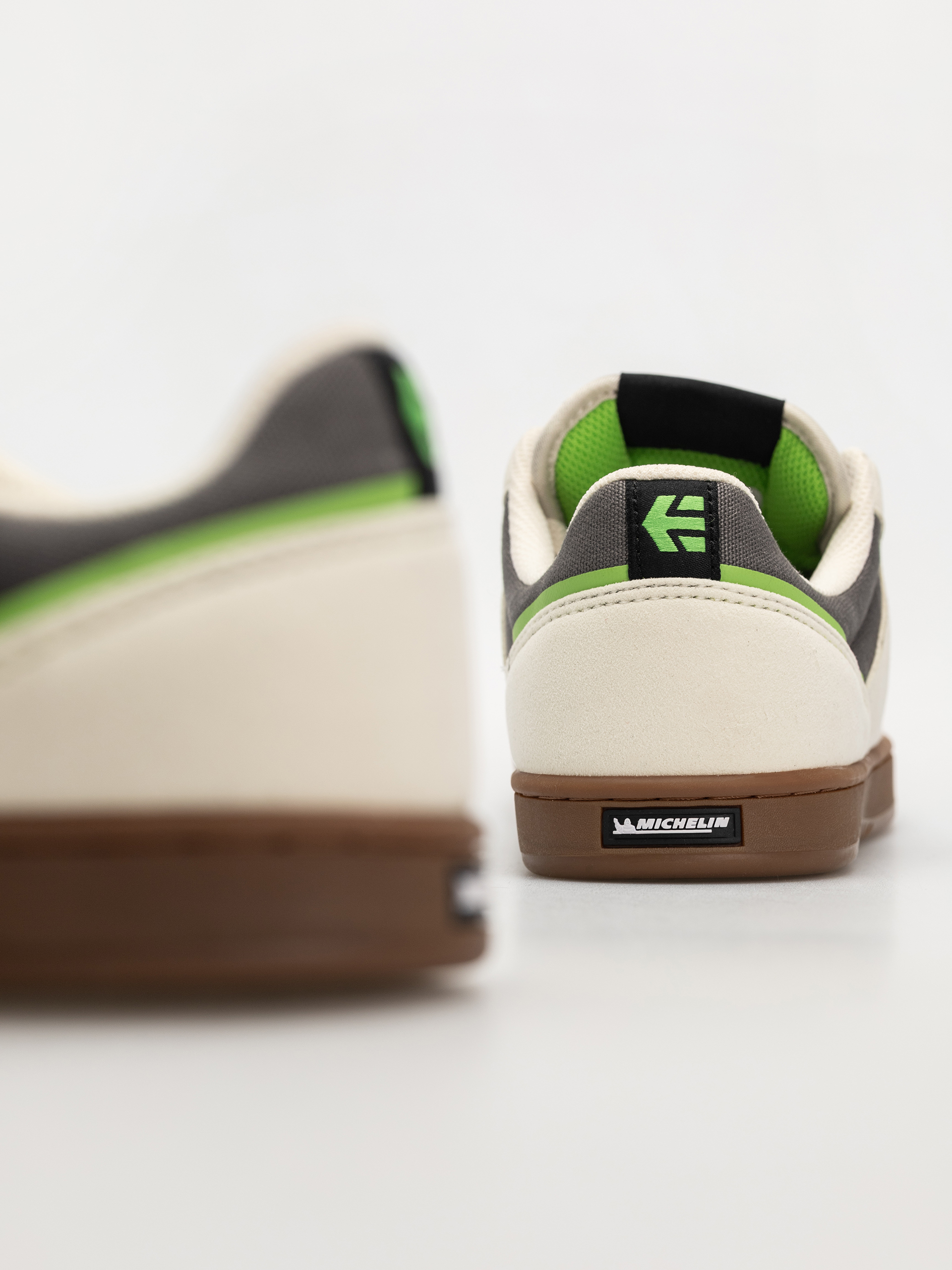 Pantofi Etnies Marana (white/grey/gum)