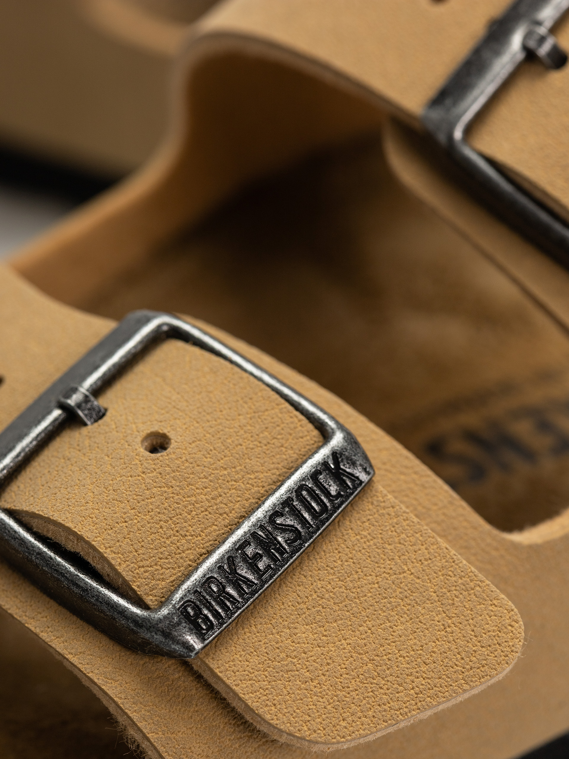 Șlapi Birkenstock Arizona Birkibuc Narrow Wmn (latte cream)