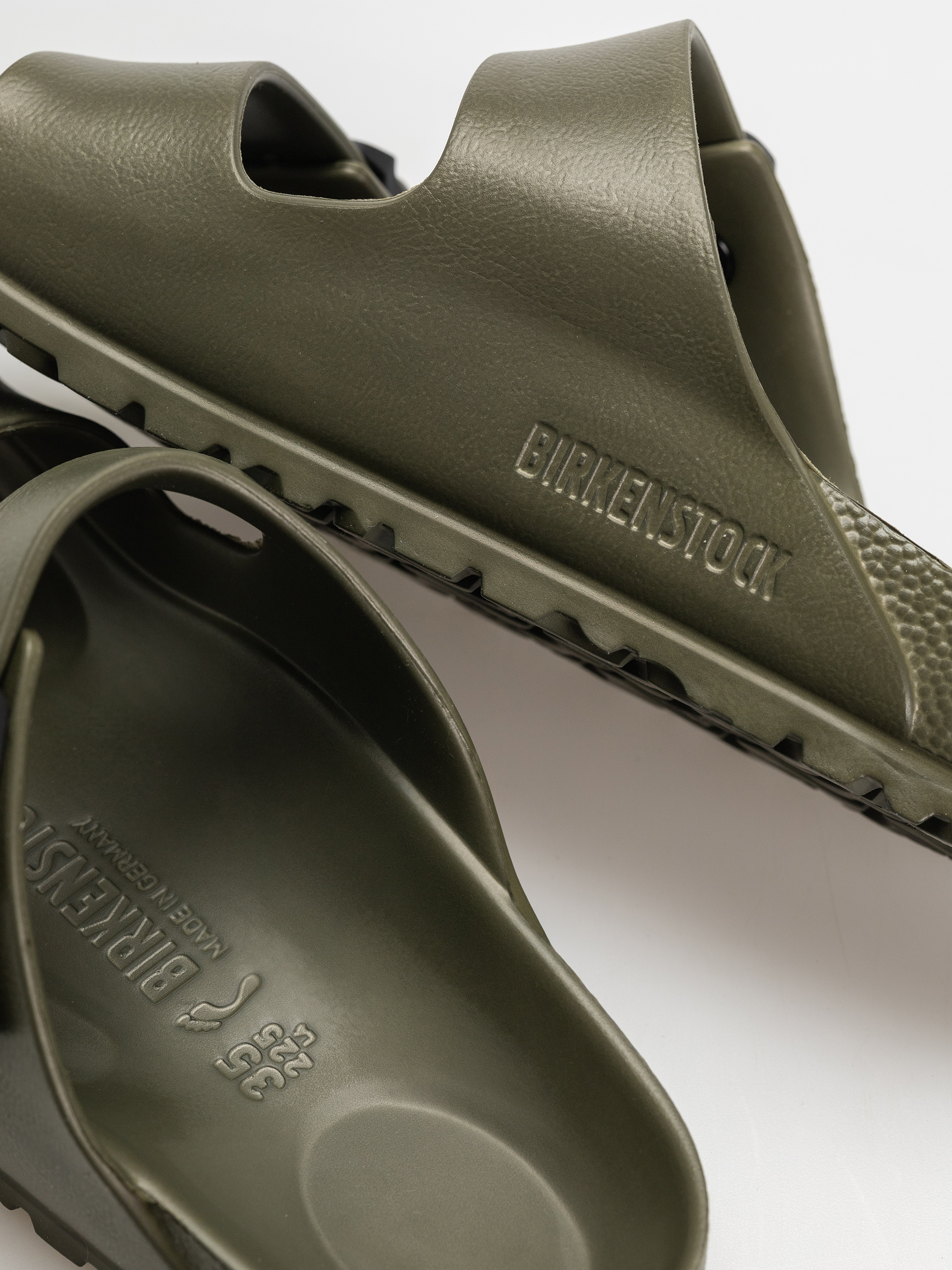 Șlapi Birkenstock Arizona Stealth Buckle EVA Narrow Wmn (khaki/black)