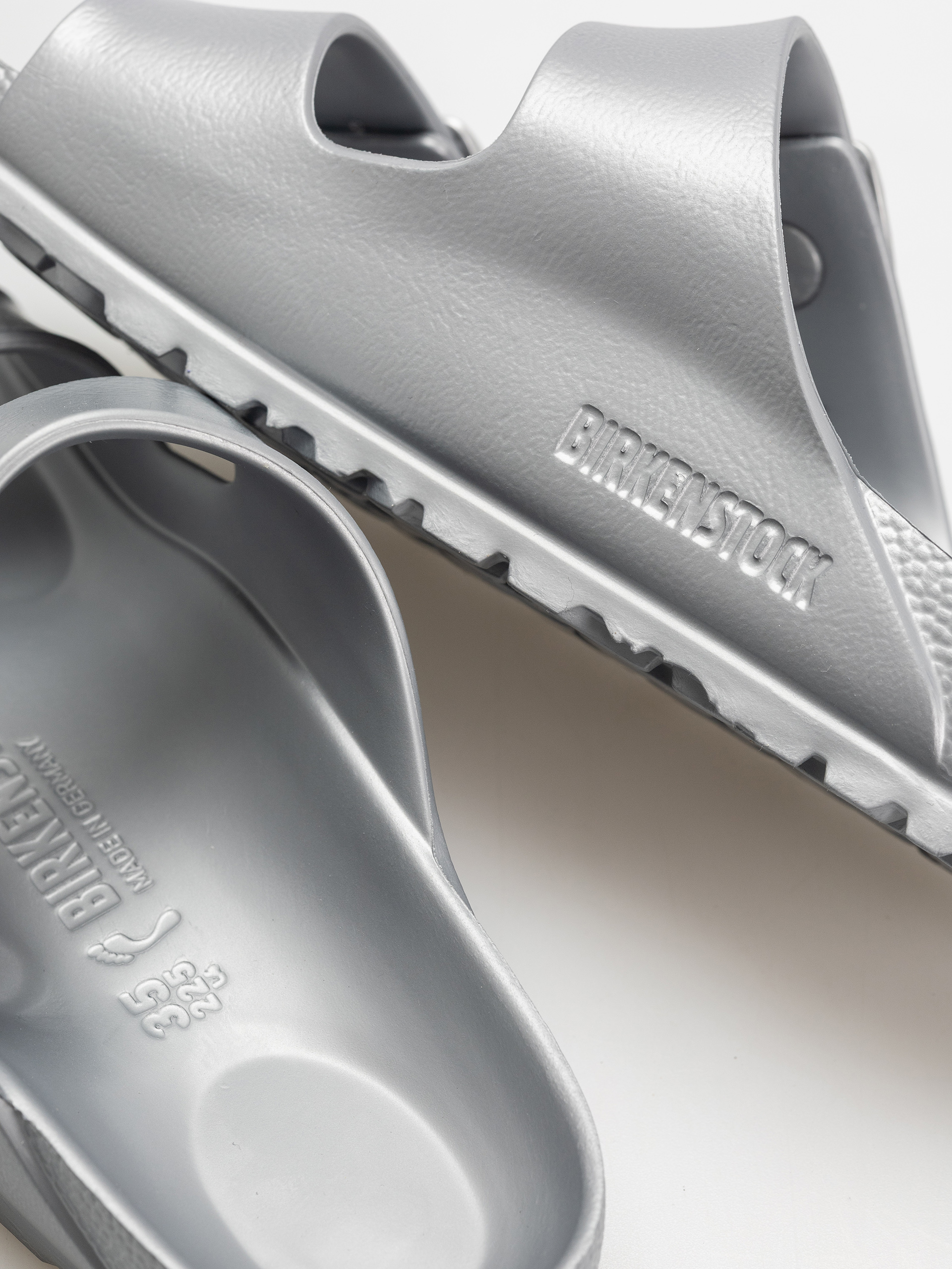 Șlapi Birkenstock Arizona EVA Narrow Wmn (metallic silver)