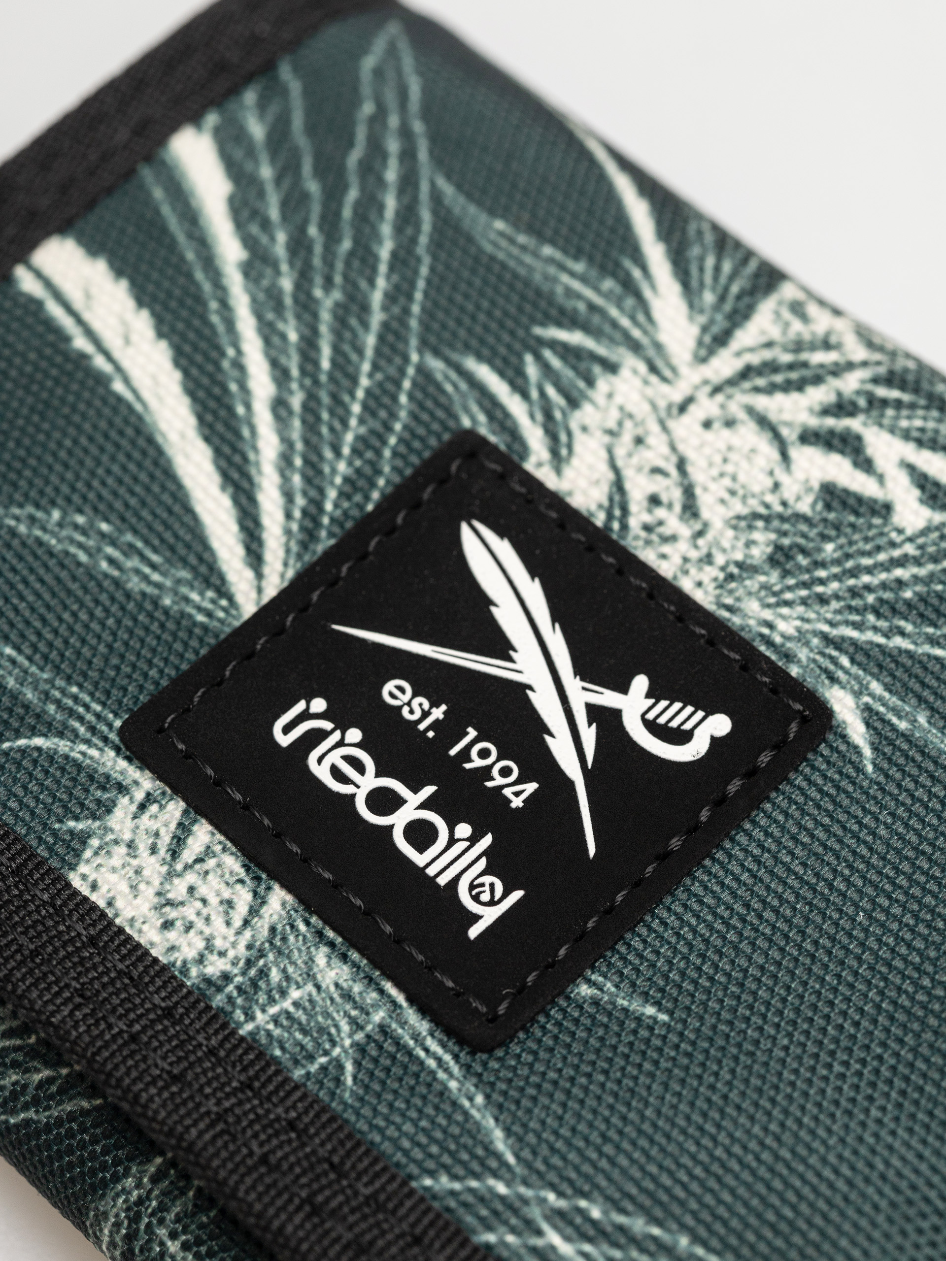 Portofel Iriedaily Resort (nightforest)