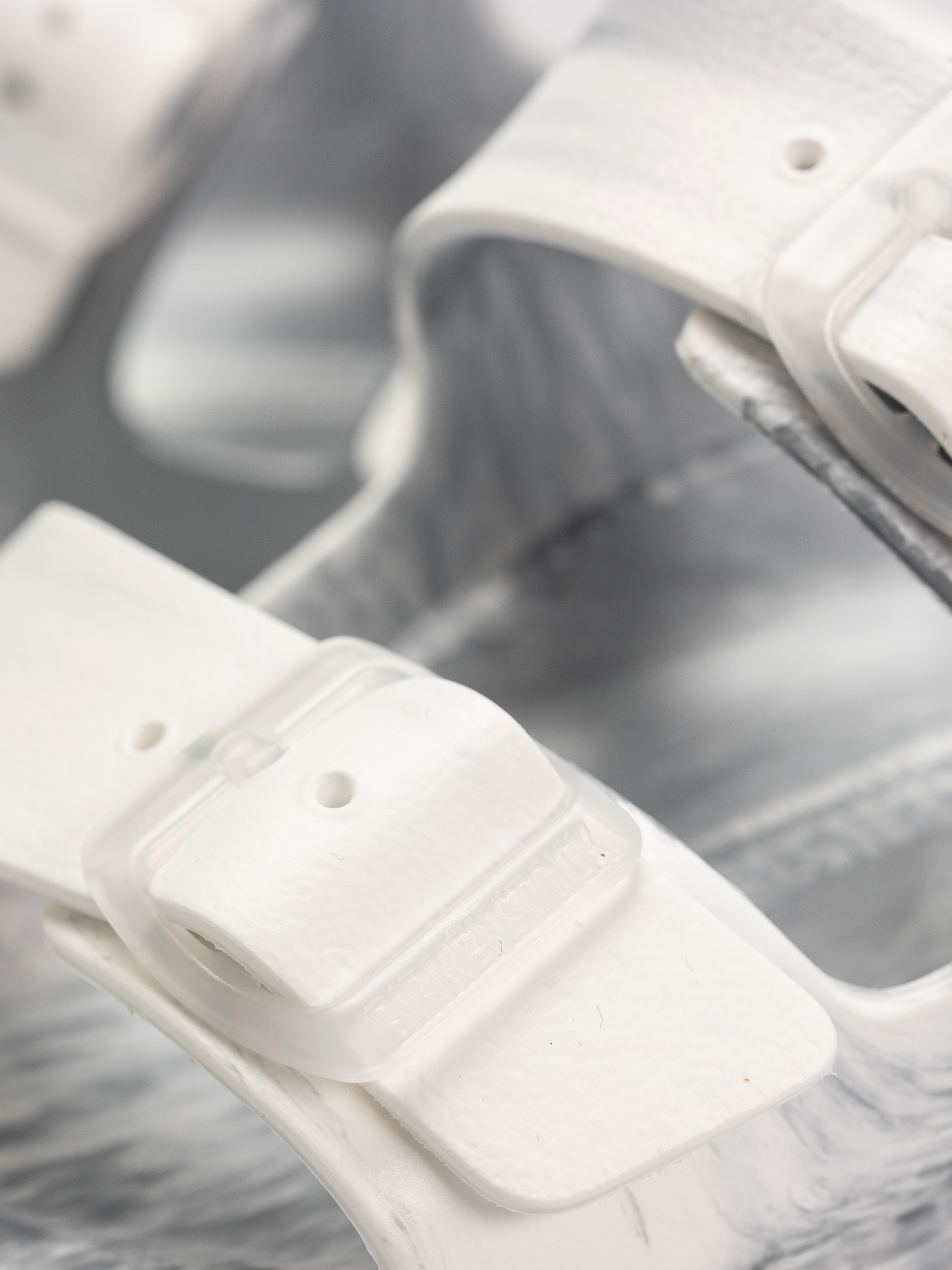 Șlapi Birkenstock Arizona EVA Narrow Wmn (metallic silver multi)