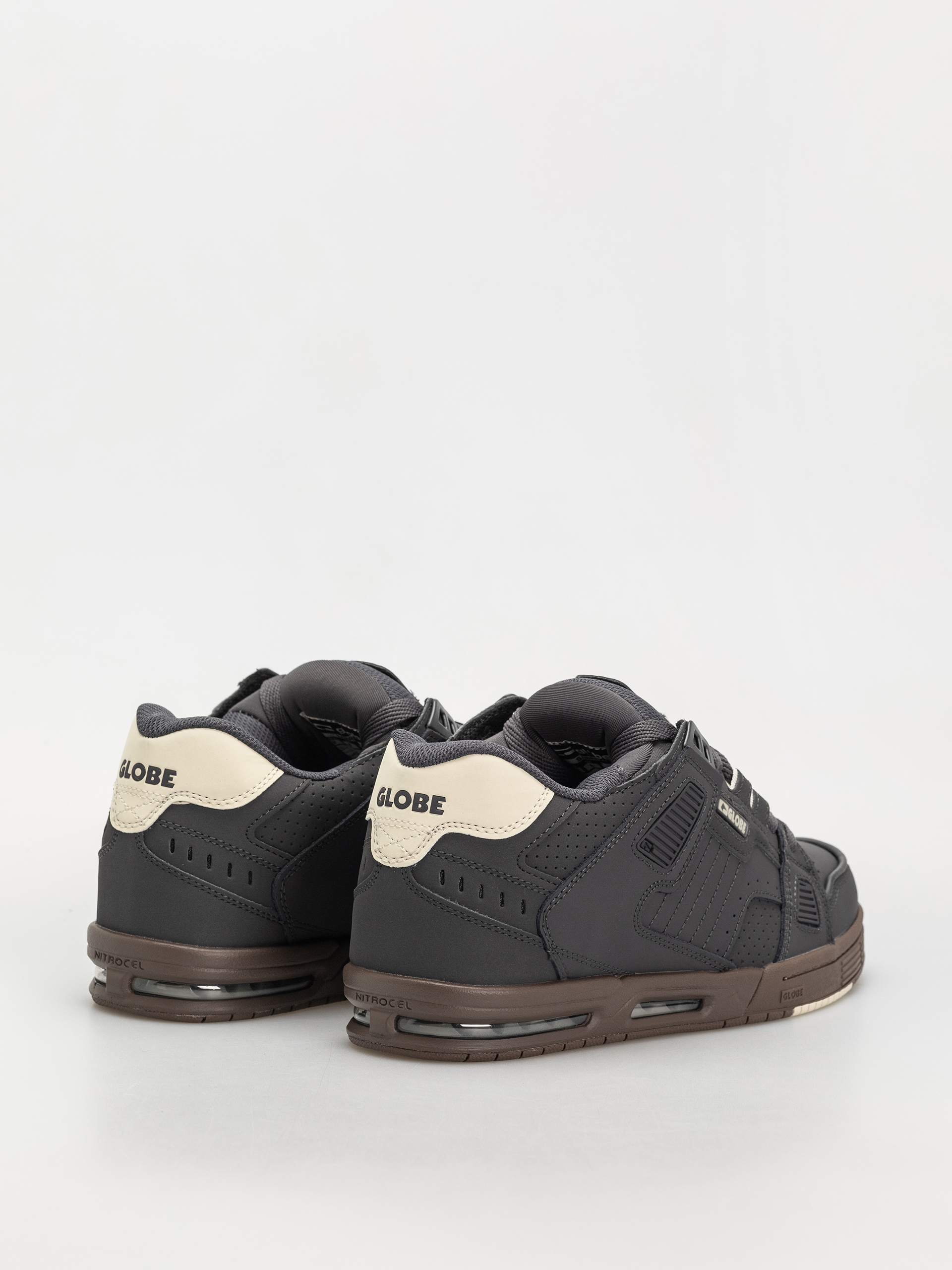 Pantofi Globe Sabre (lead/gum)