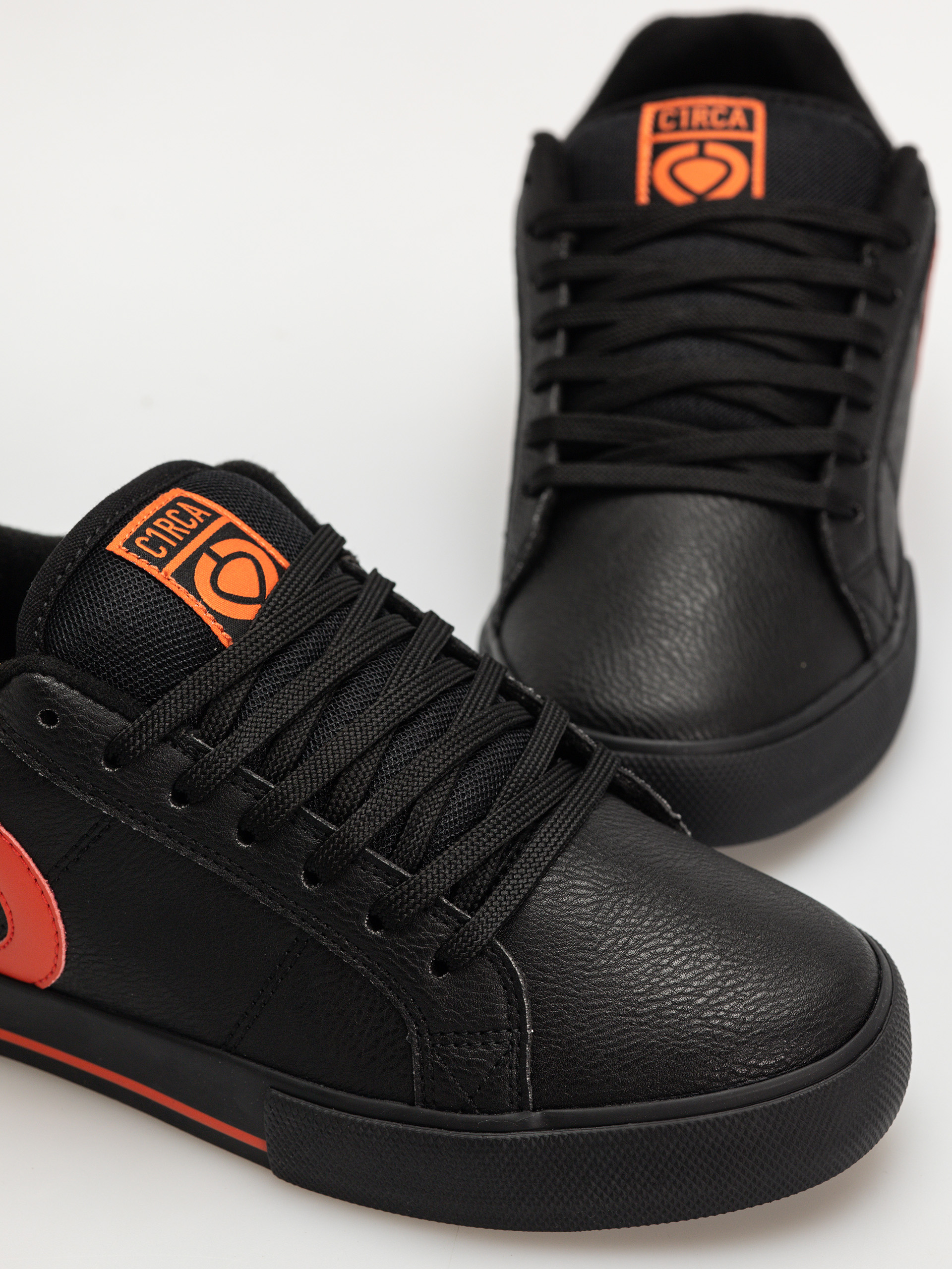 Pantofi Circa 211 Vulc (black/rubicondo)