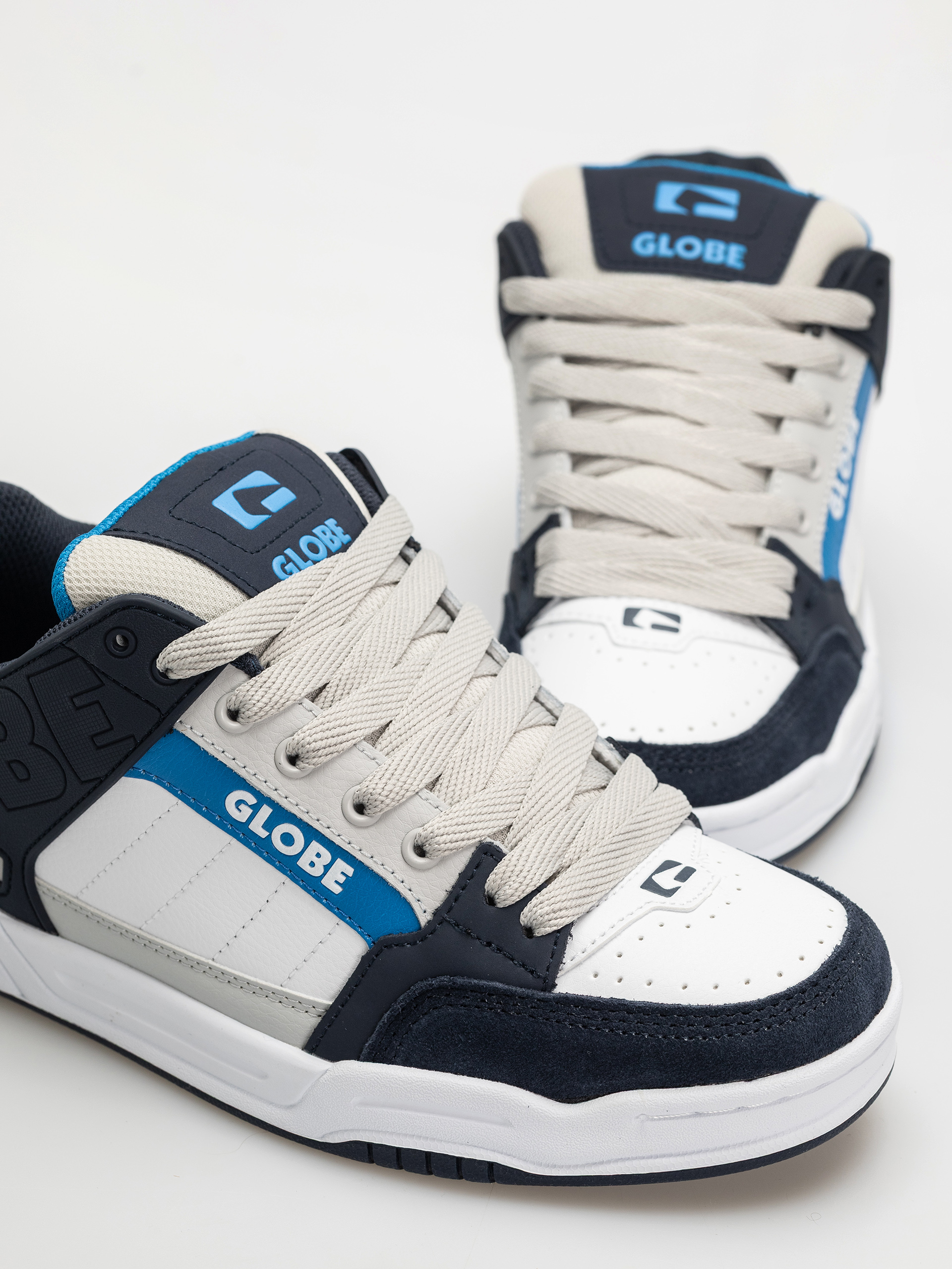 Pantofi Globe Tilt (blue heaven/white)