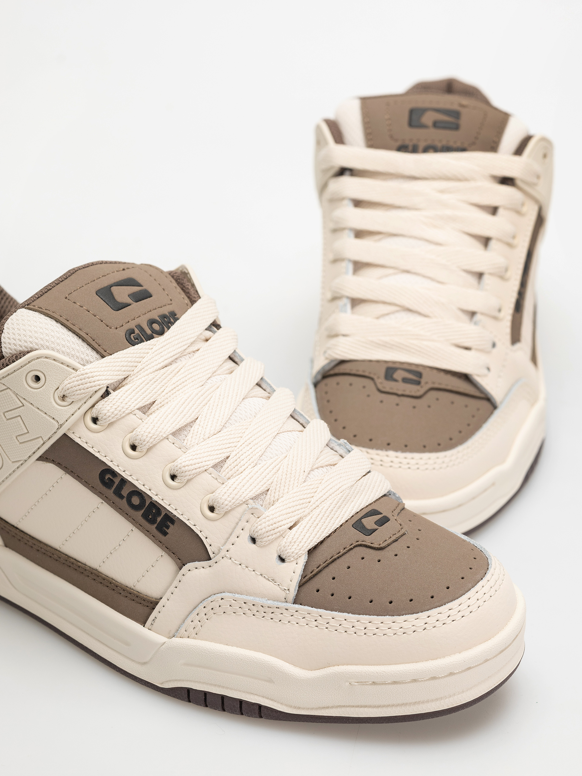 Pantofi Globe Tilt (parchment)